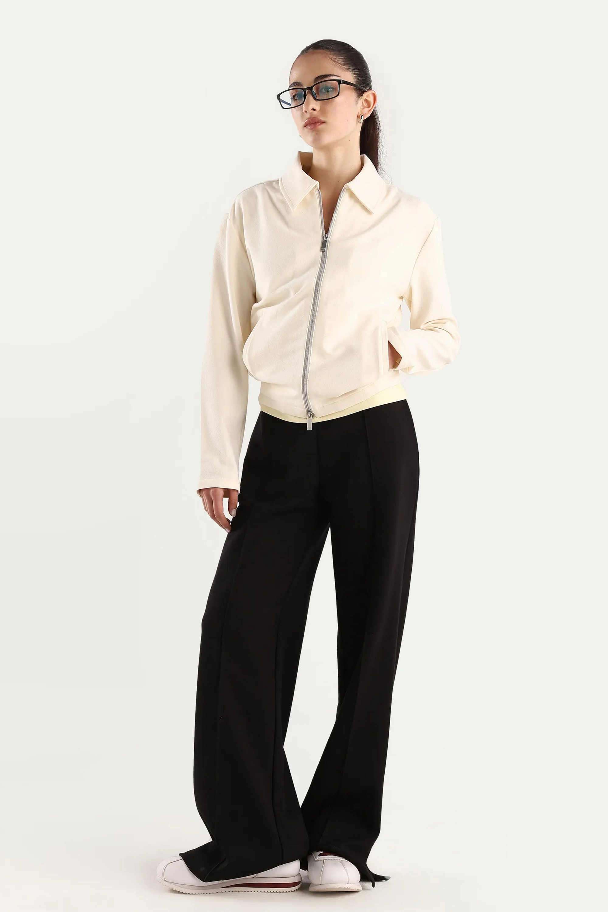 Solid-Blended-Fabric-Collared-Women-s-Jacket