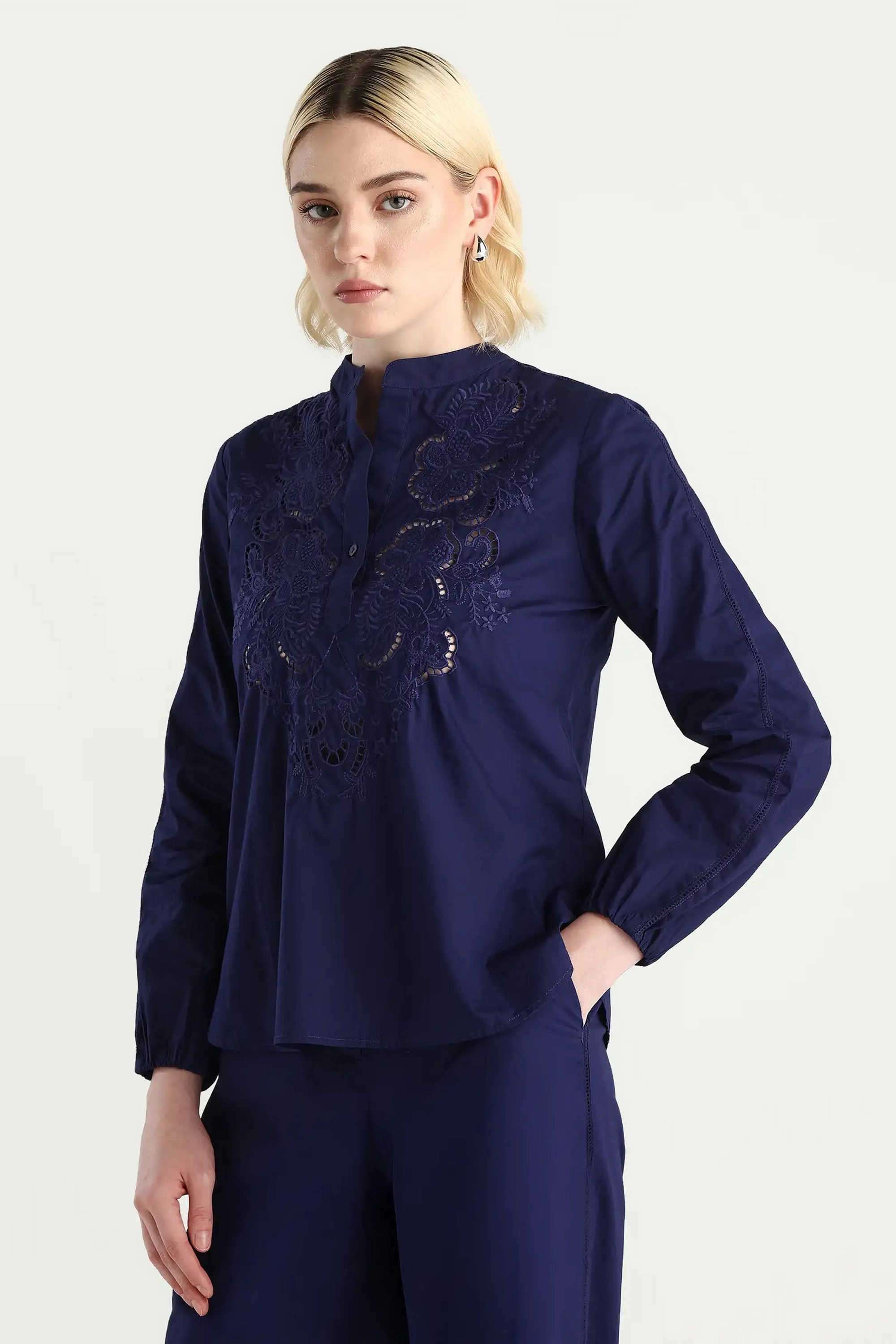 Solid-Cotton-Collared-Women-s-Top