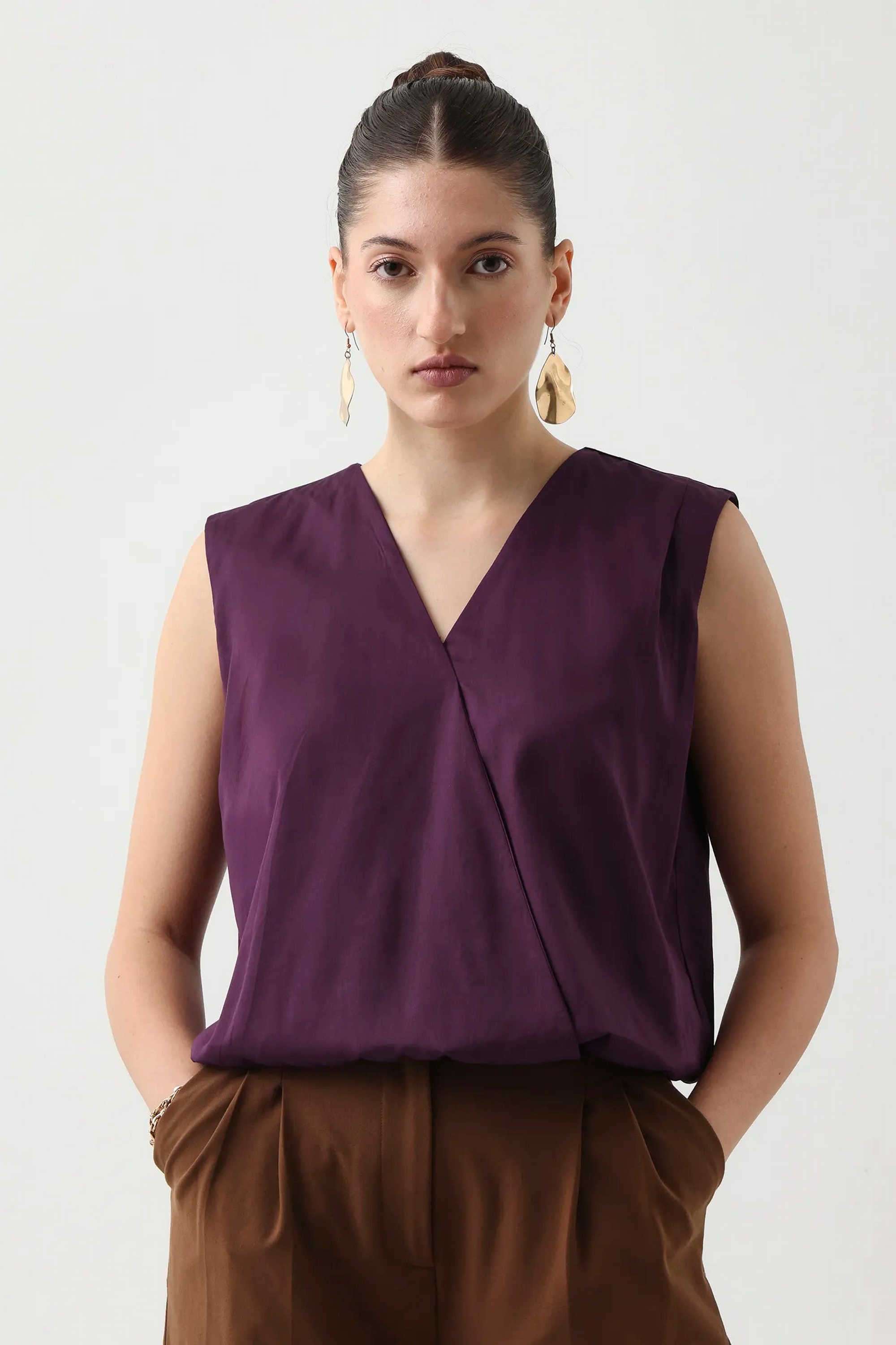 Solid-Collared-Blended-Fabric-Women-s-Casual-Wear-Top