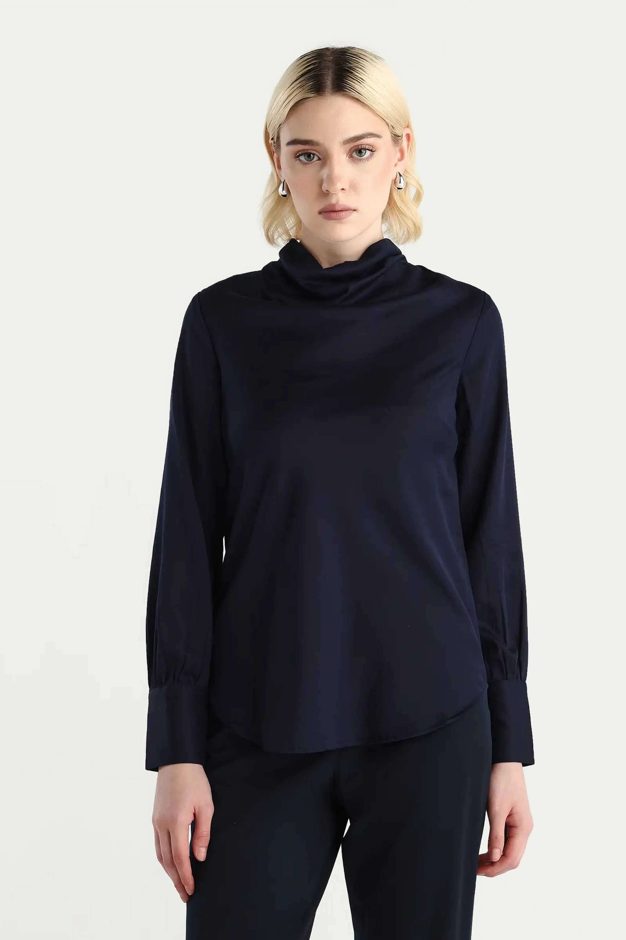 Solid-Blended-Fabric-Collared-Women-s-Top