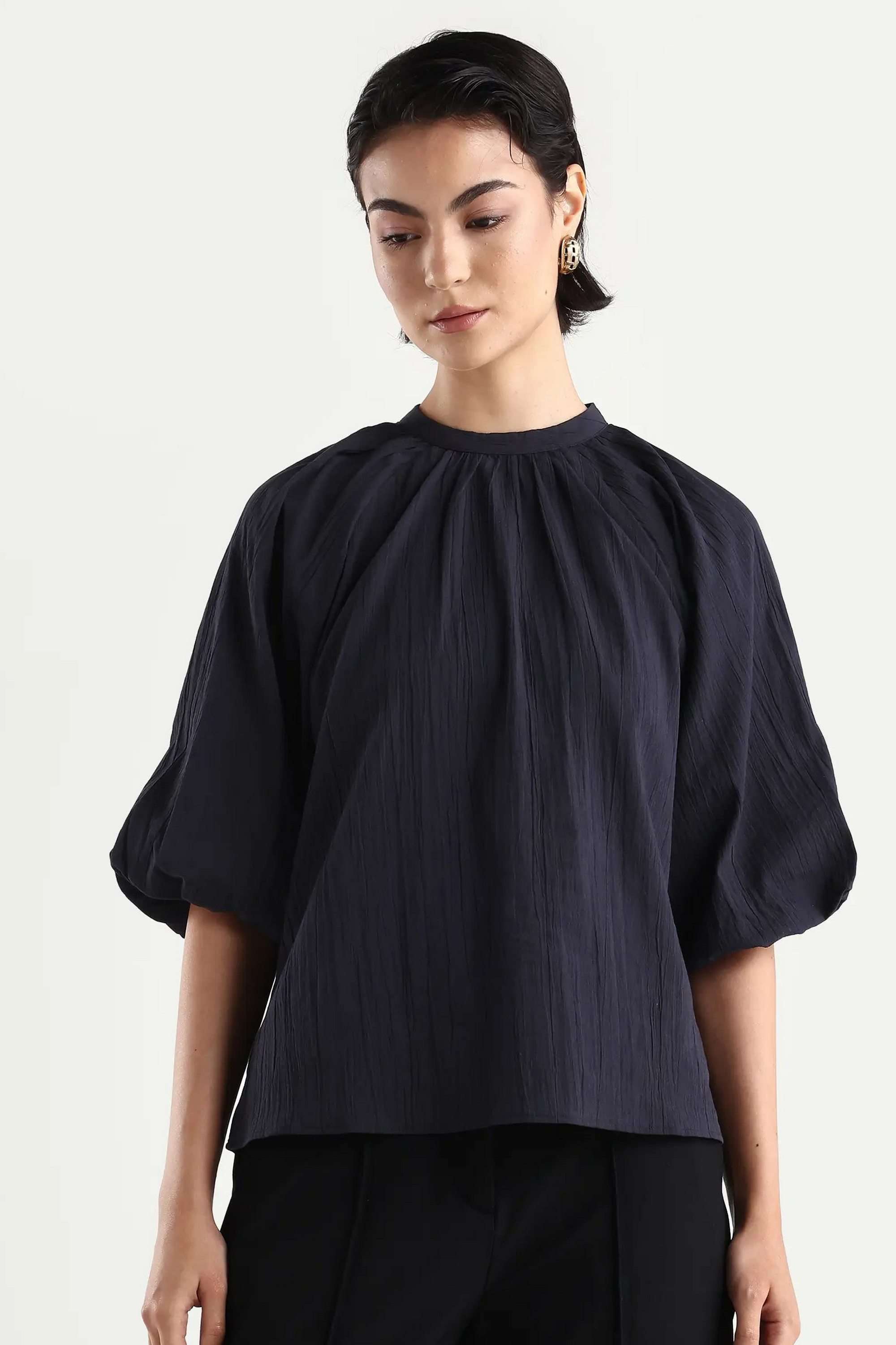 Solid-Blended-Fabric-Round-Neck-Women-s-Top