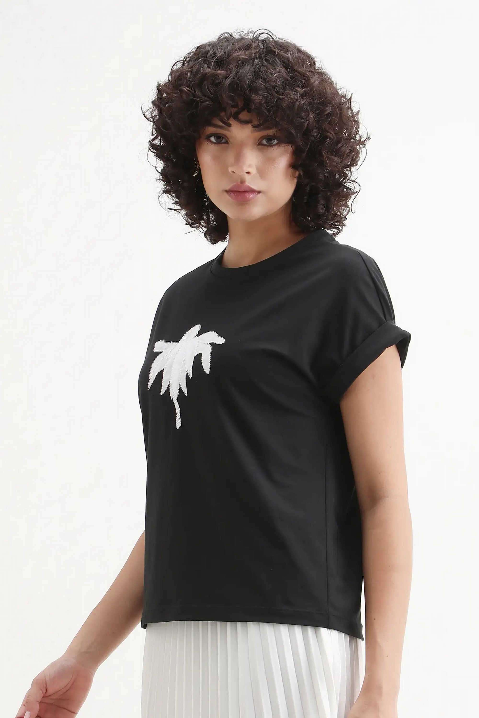 Printed-Blended-Fabric-Round-Neck-Women-s-T-Shirt