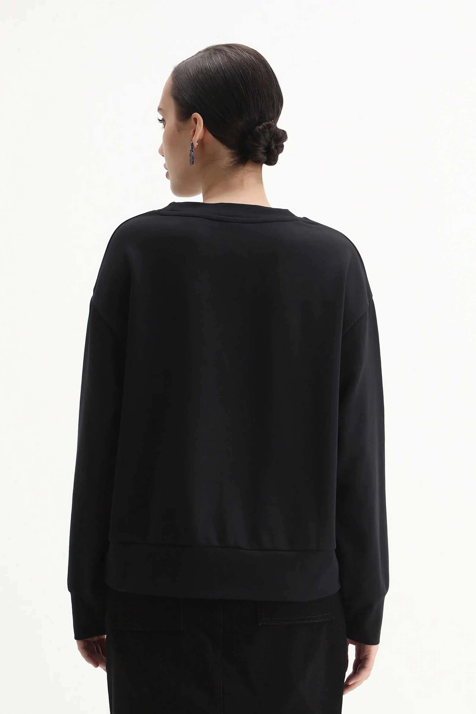 Graphic-Print-Blended-Fabric-Round-Neck-Women-s-Sweatshirt