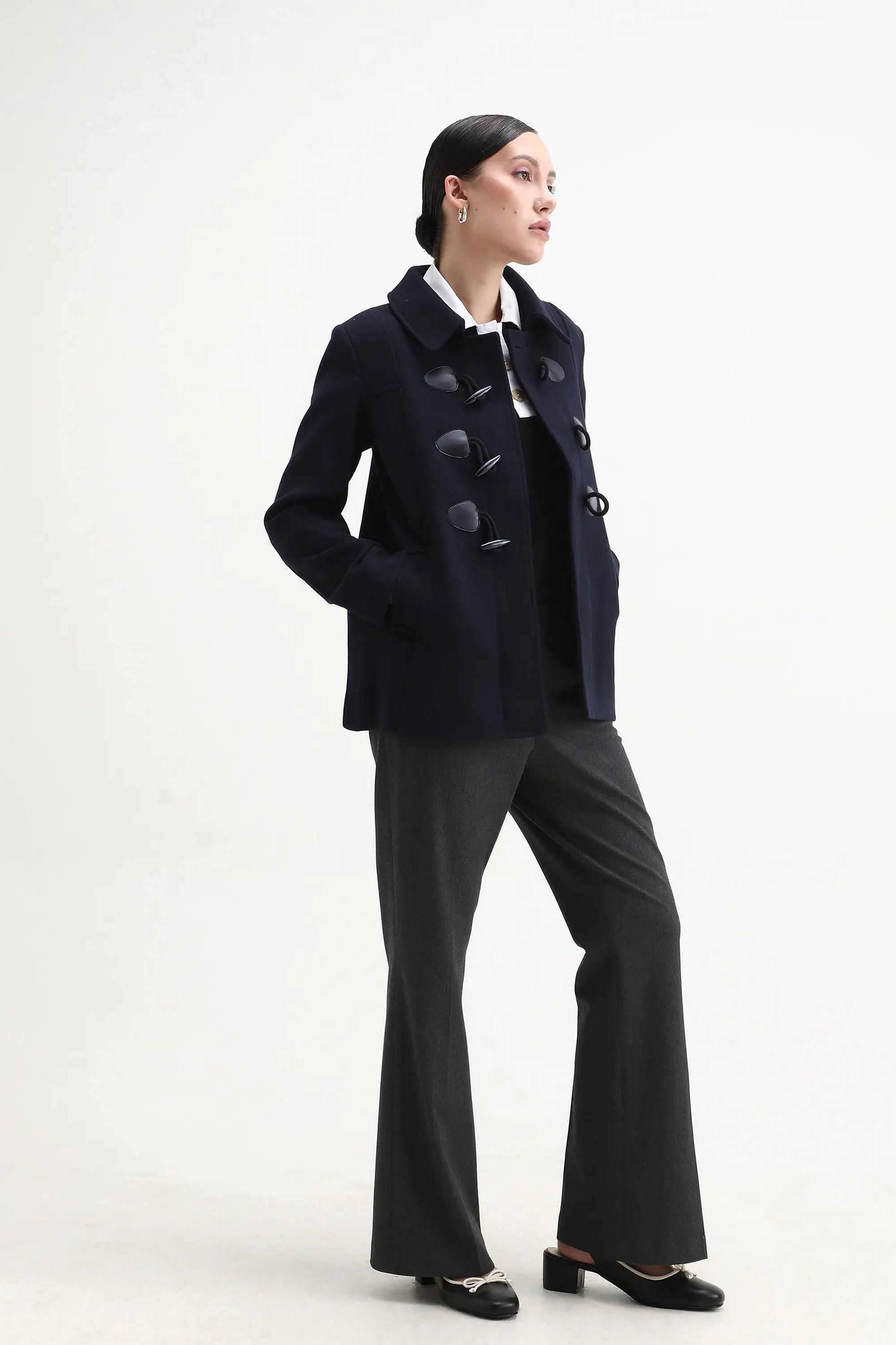 Solid-Polyester-Collared-Women-s-Jacket