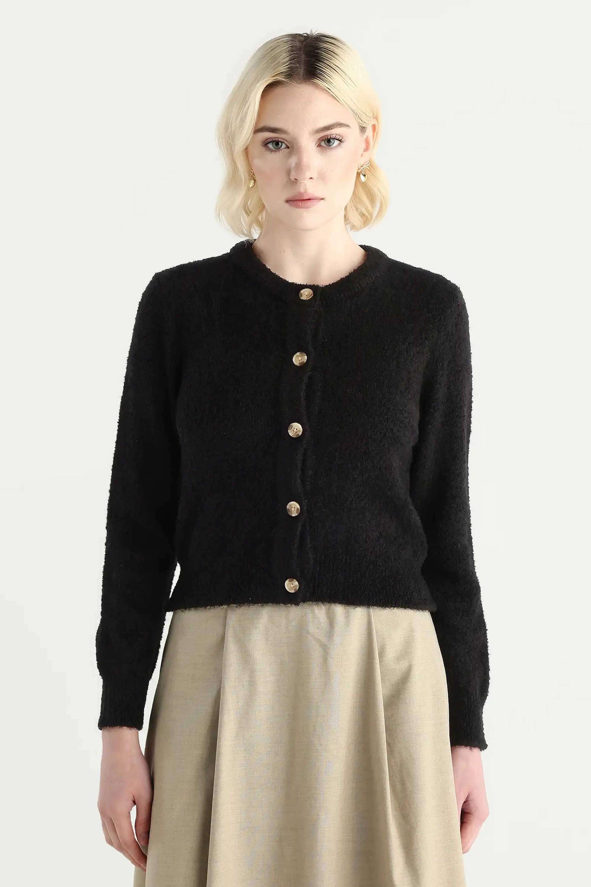 Solid-Round-Neck-Acrylic-Women-s-Casual-Wear-Cardigan