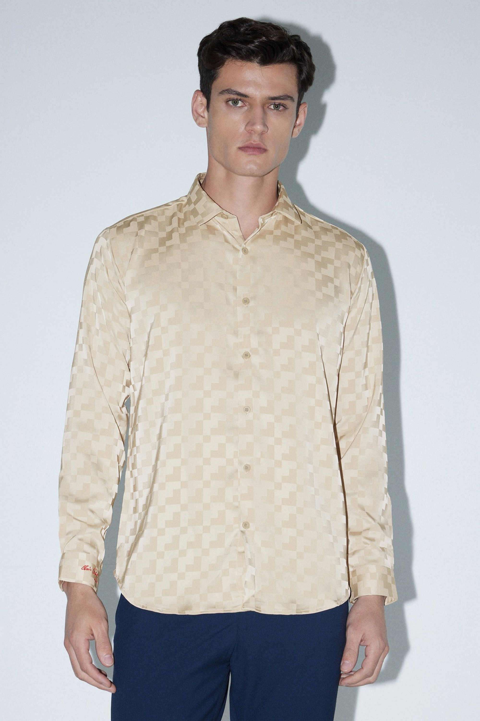 Textured-Blended-Fabric-Slim-Fit-Men-s-Casual-Shirt