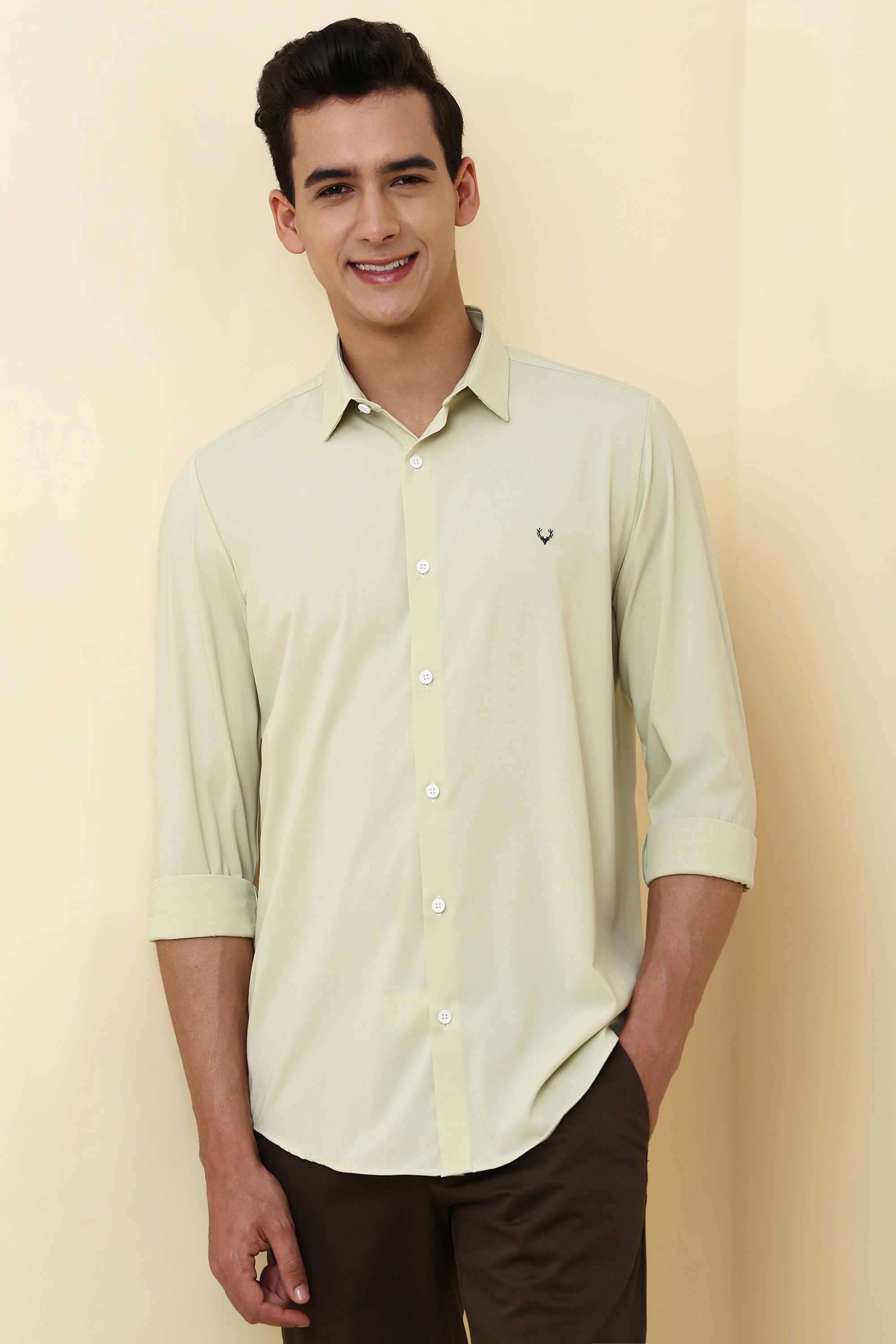 Solid-Blended-Fabric-Regular-Fit-Men-s-Formal-Shirt