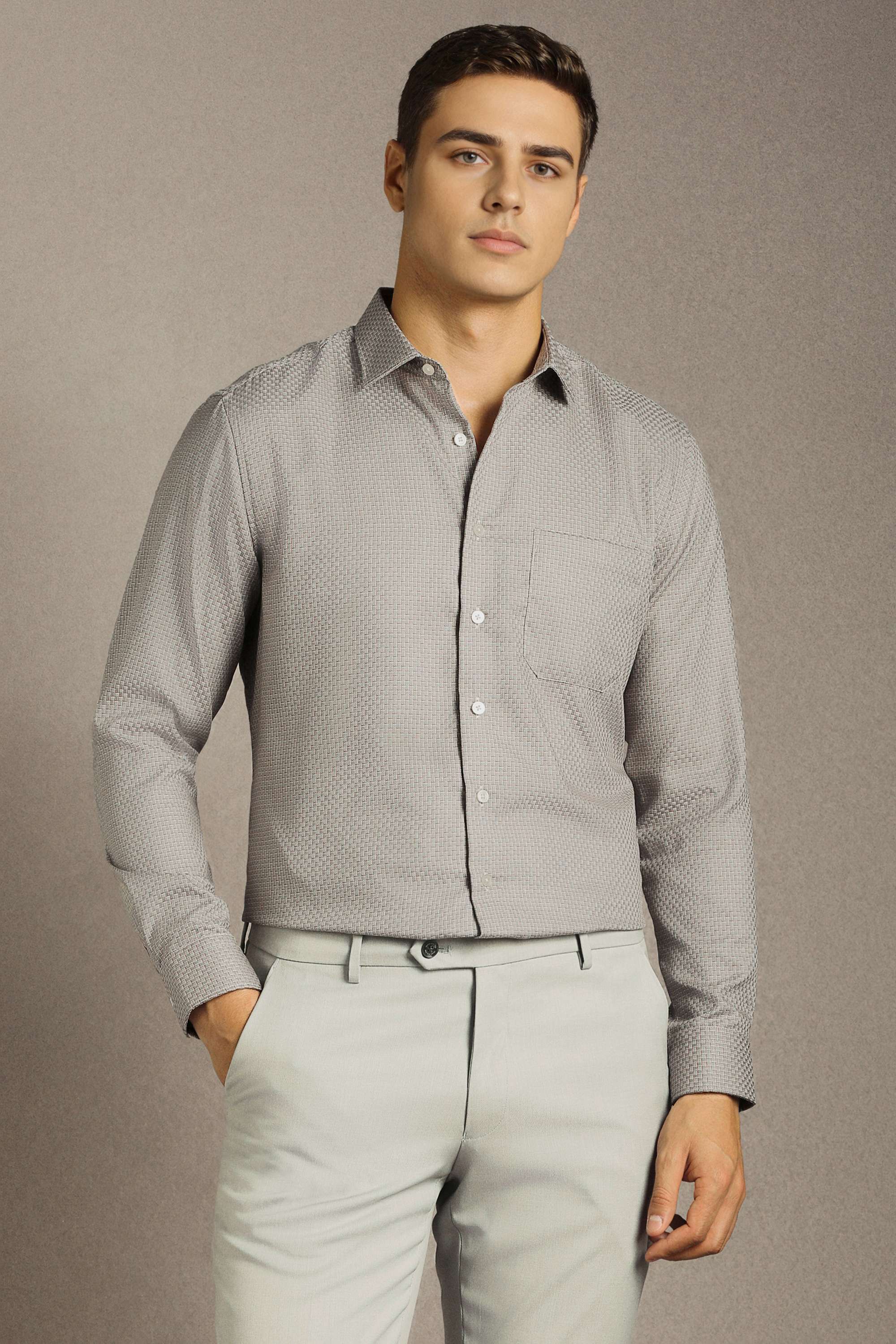 Textured-Cotton-Slim-Fit-Men-s-Formal-Shirt