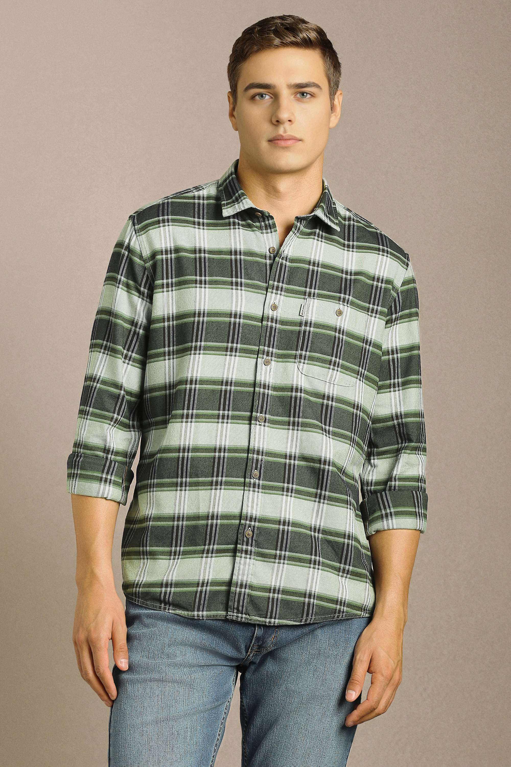 Checks-Cotton-Blend-Slim-Fit-Men-s-Casual-Shirt