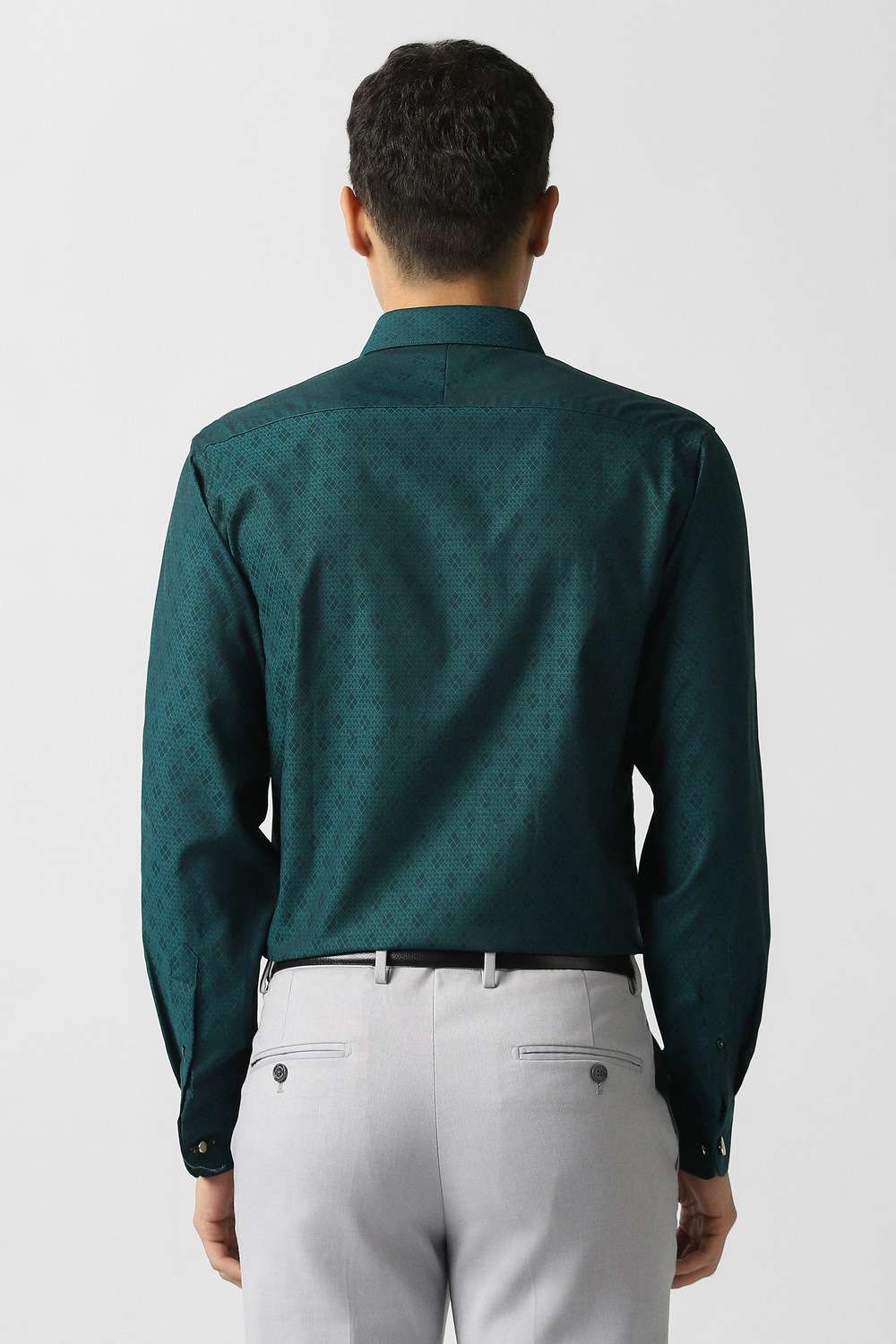 Solid-100--Cotton-Regular-Fit-Men-s-Formal-Shirt