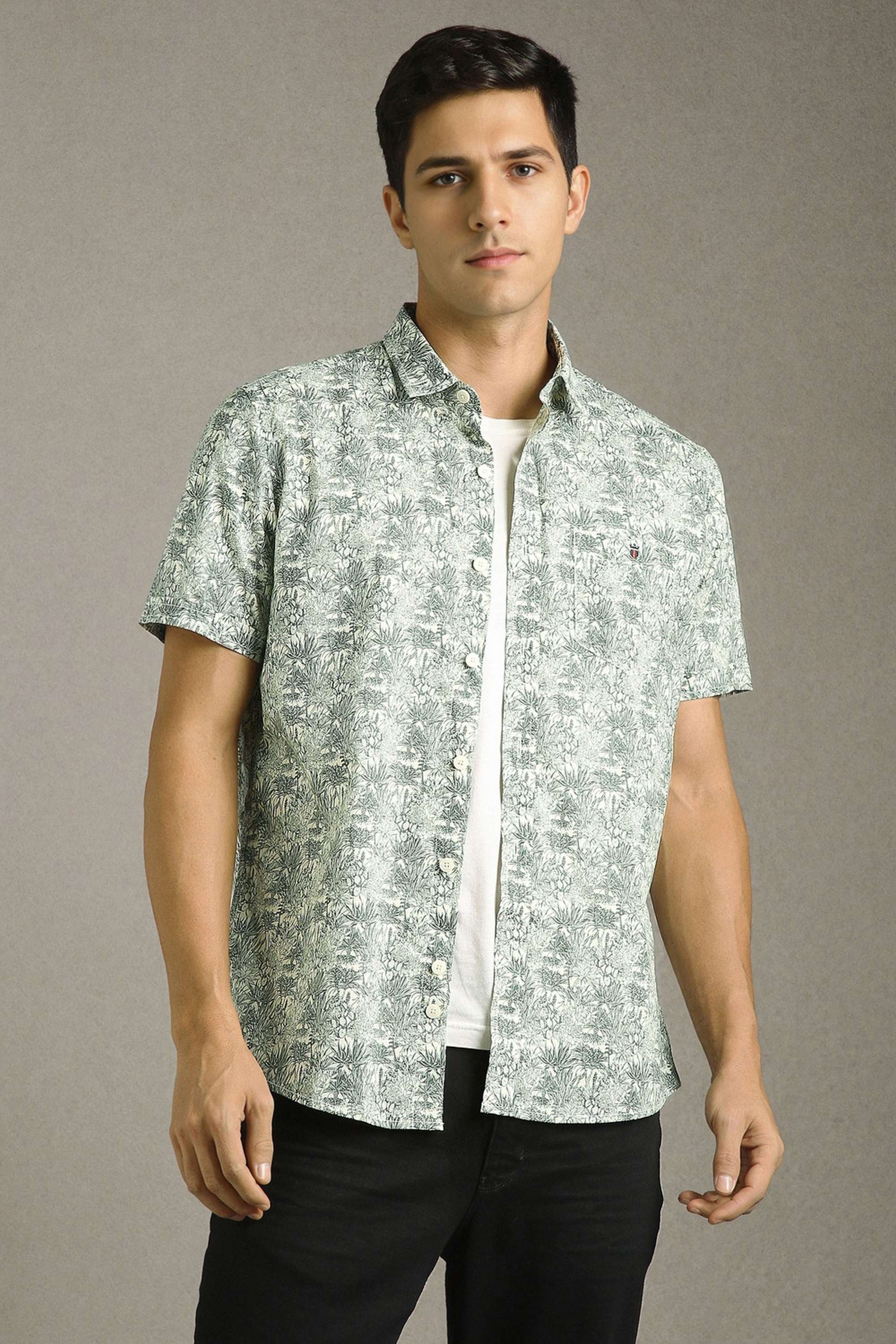 Printed-Cotton-Slim-Fit-Men-s-Casual-Shirt