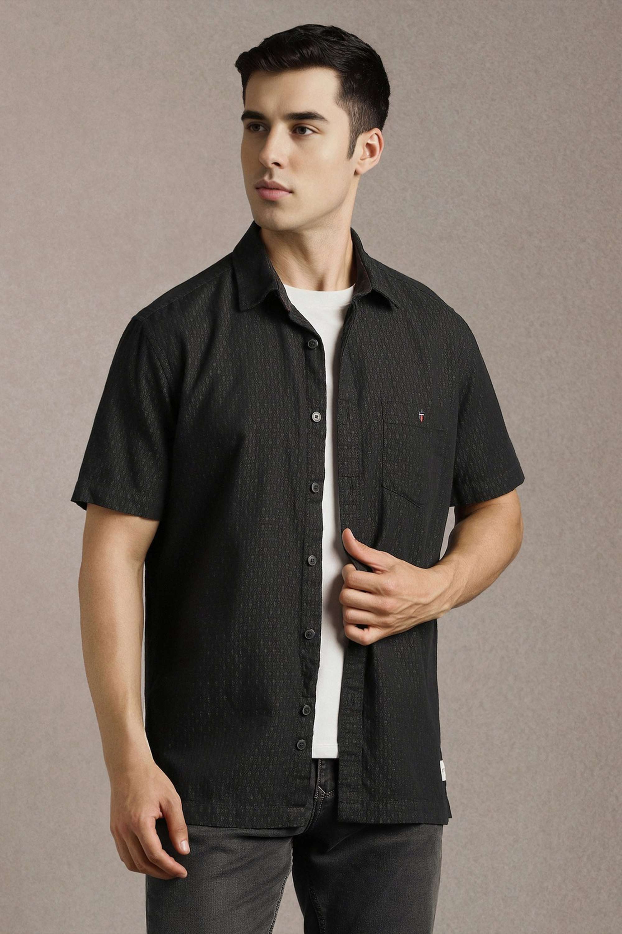 Textured-Cotton-Slim-Fit-Men-s-Casual-Shirt