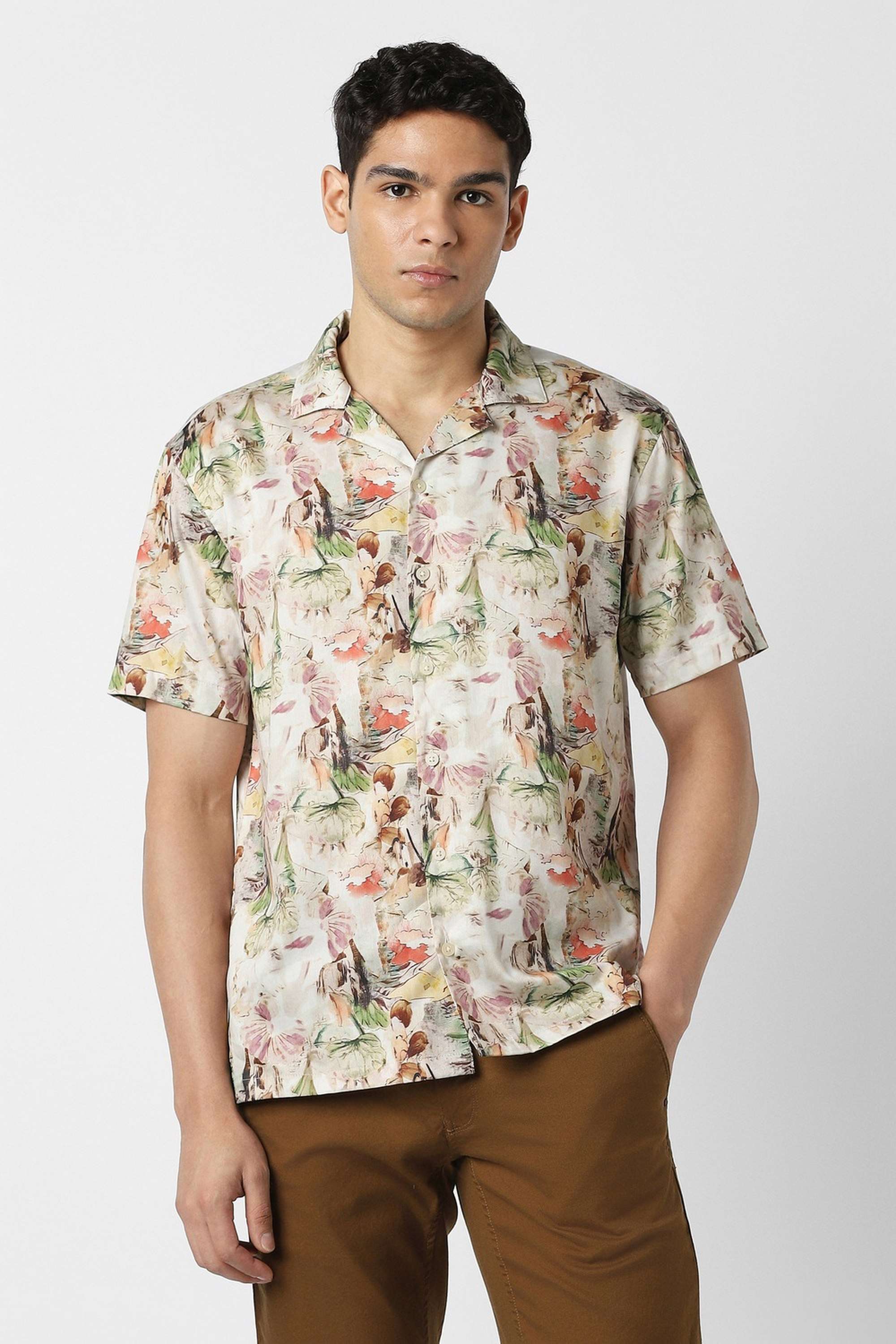 Floral-Nylon-Relaxed-Fit-Men-s-Casual-Shirt