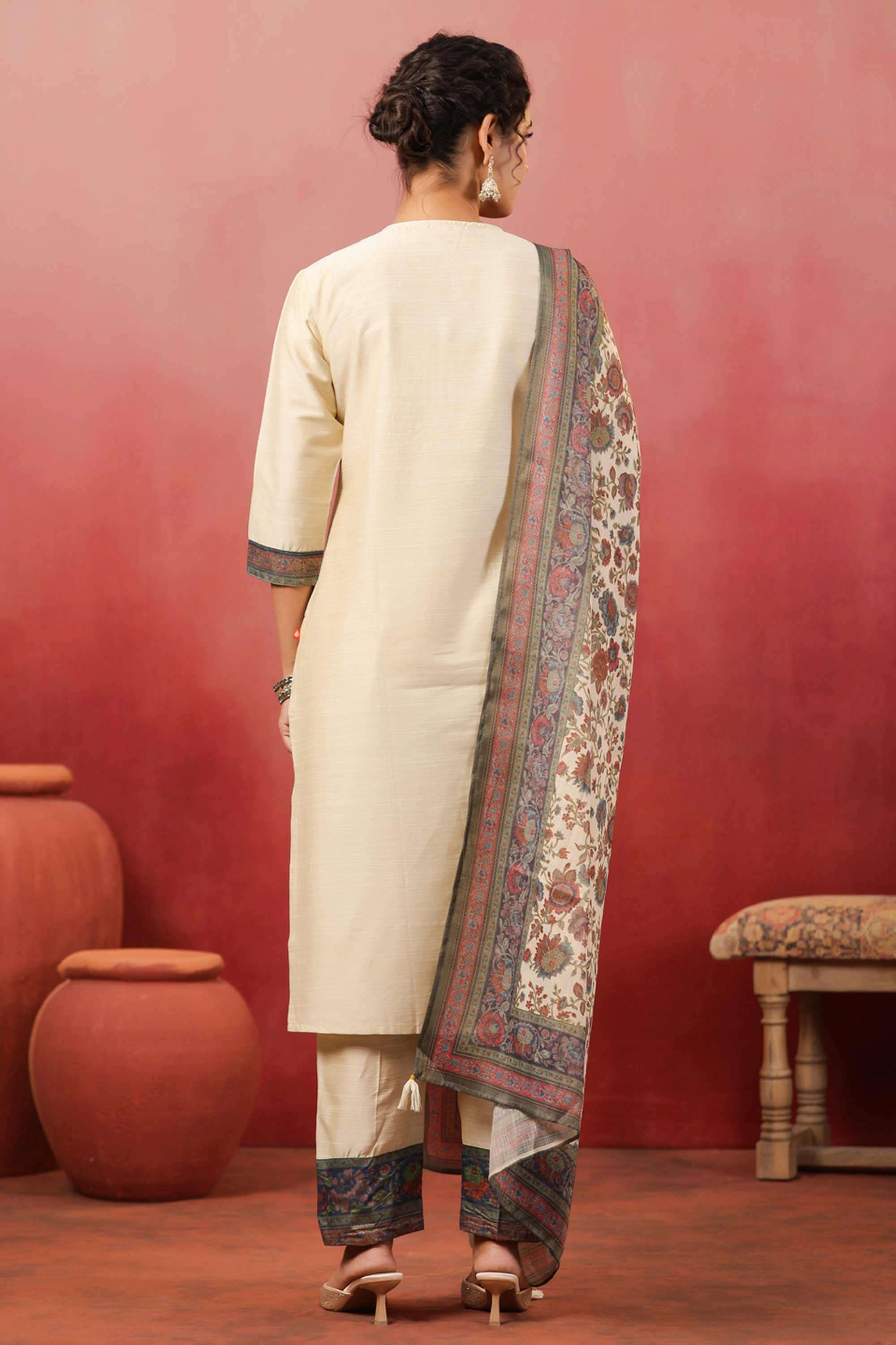 Printed-Silk-Round-Neck-Women-s-Festive-Wear-Kurta-Set