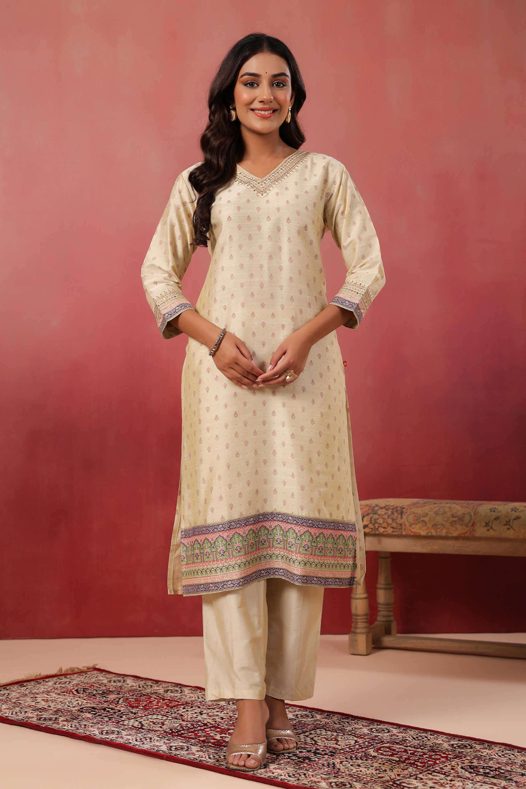 Printed-Silk-V-Neck-Women-s-Festive-Wear-Kurta