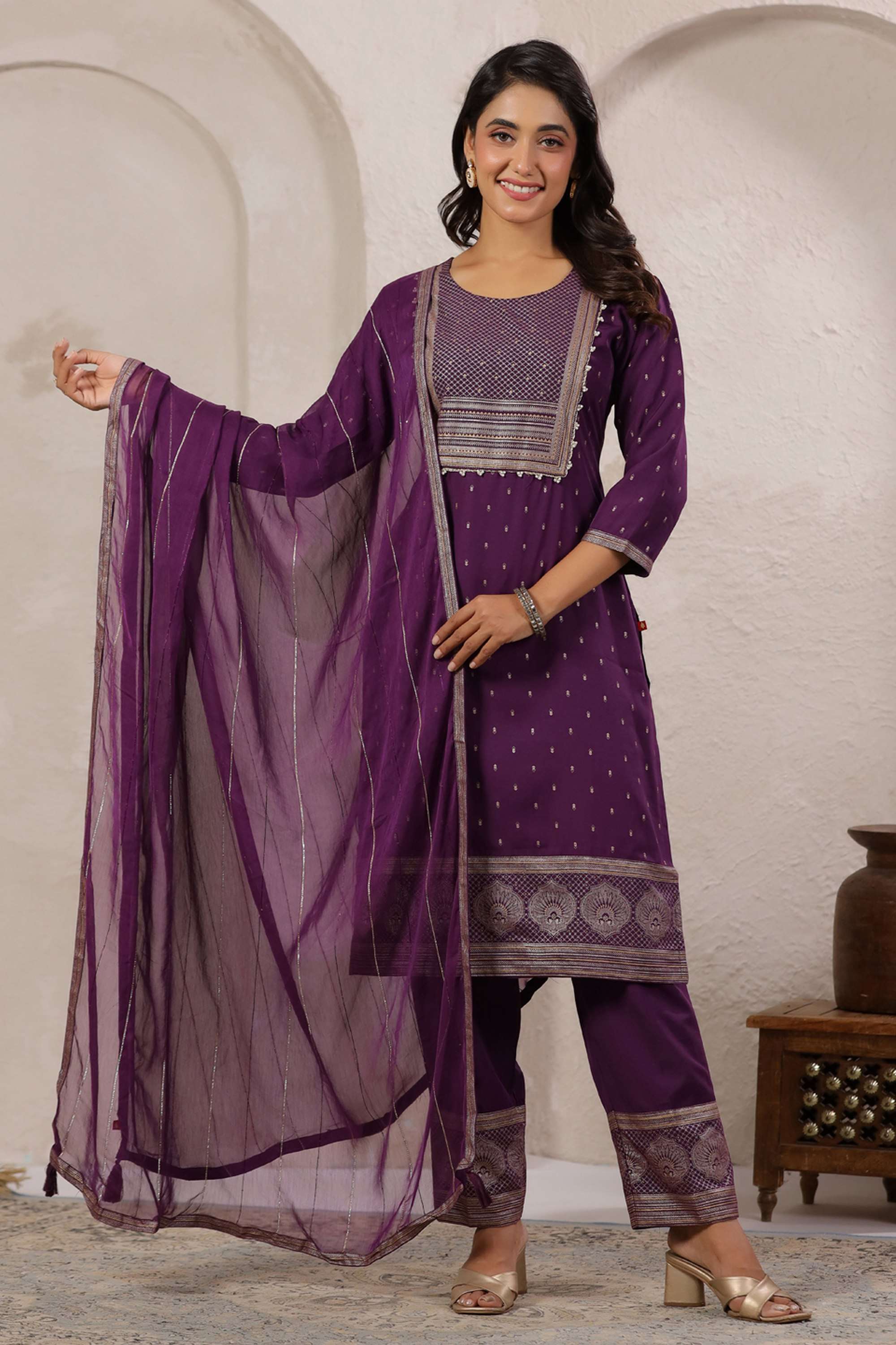 Printed-Rayon-Round-Neck-Women-s-Kurta-Set-With-Dupatta