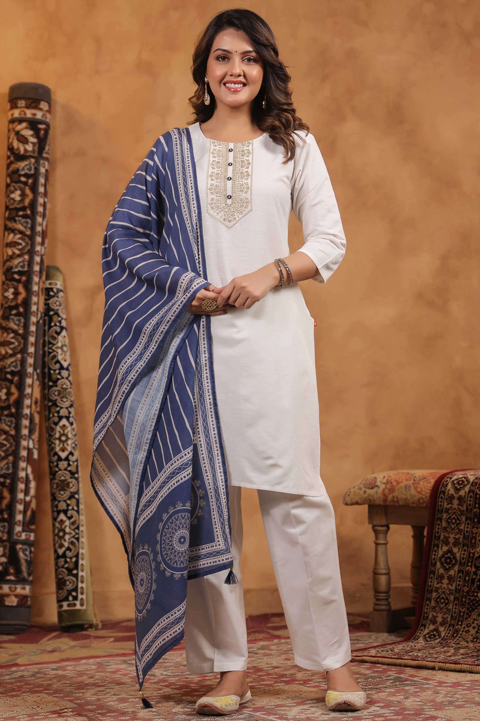 Printed-Cotton-Round-Neck-Women-s-Festive-Wear-Kurta-Set