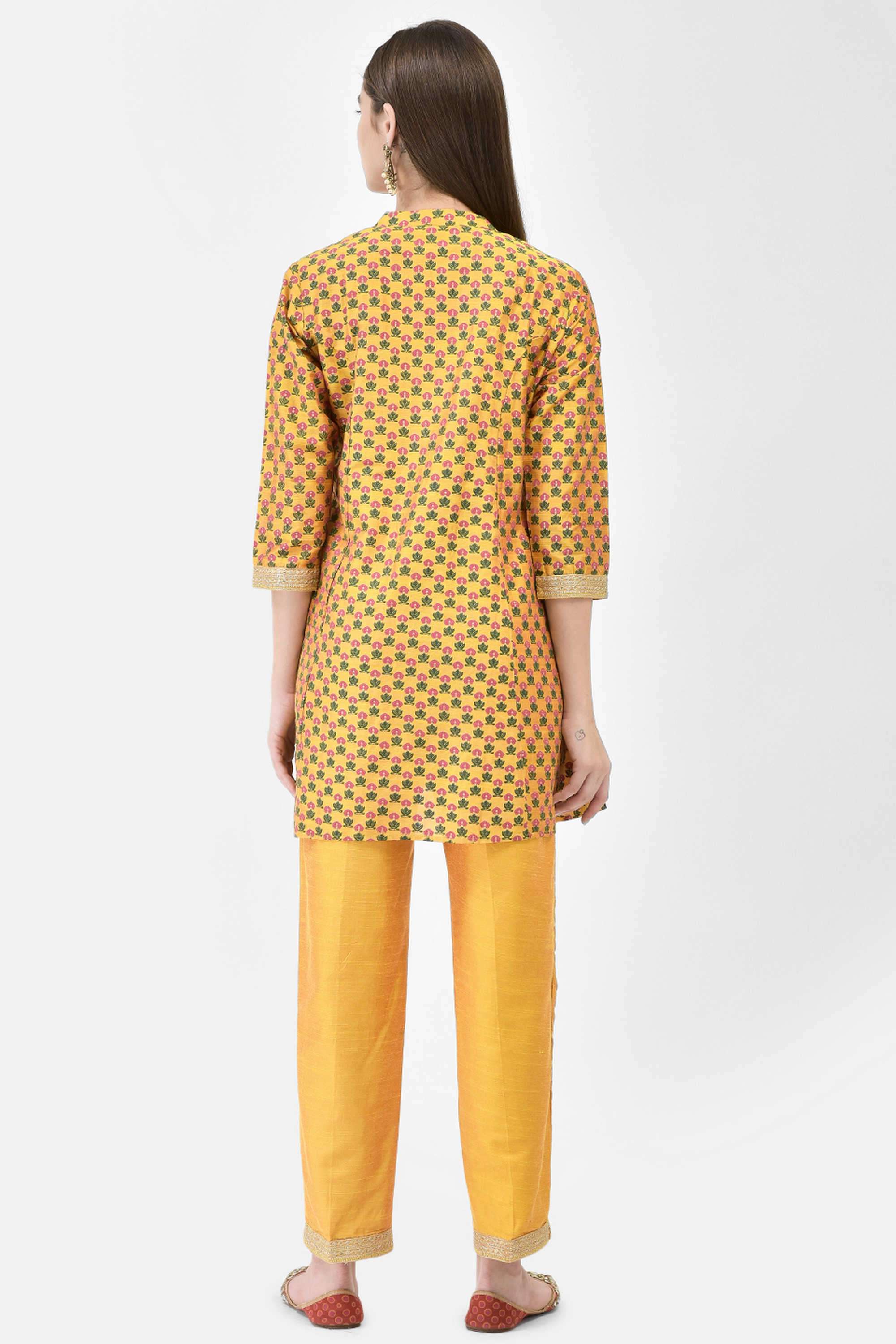 Printed-Silk-Round-Neck-Women-s-Festive-Wear-Kurta-Set