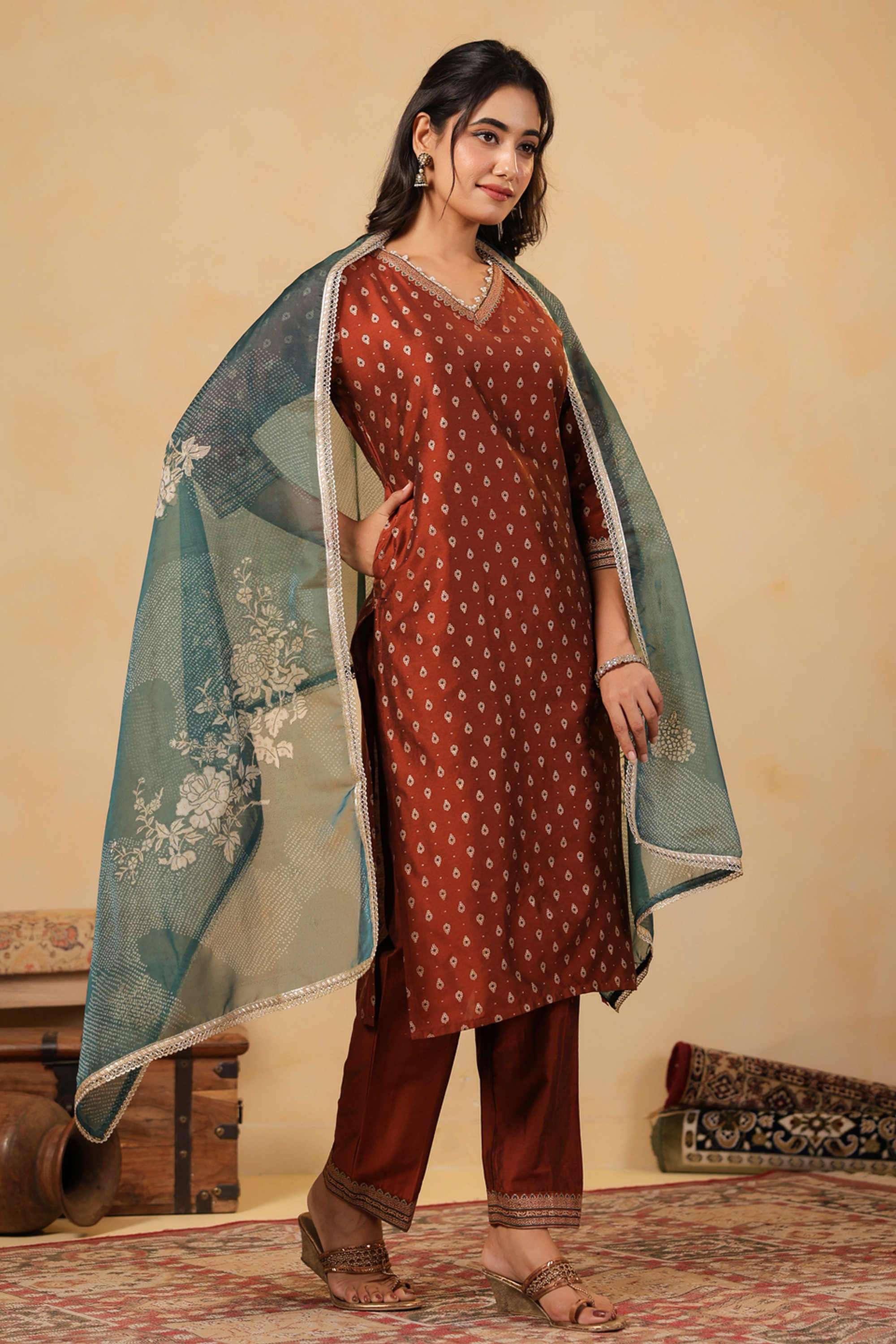 Printed-Silk-V-Neck-Women-s-Festive-Wear-Kurta