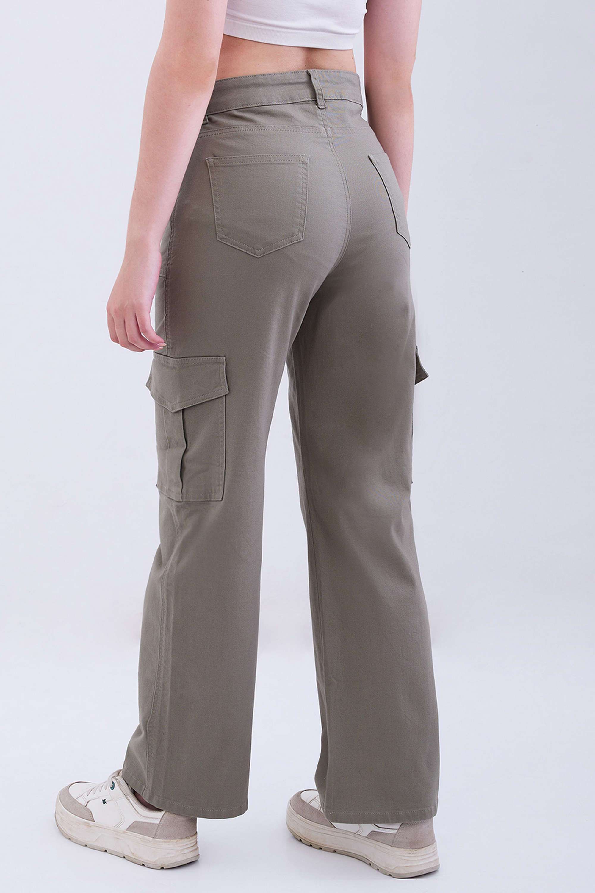 Solid-Regular-Fit-Blended-Fabric-Women-s-Casual-Wear-Trousers