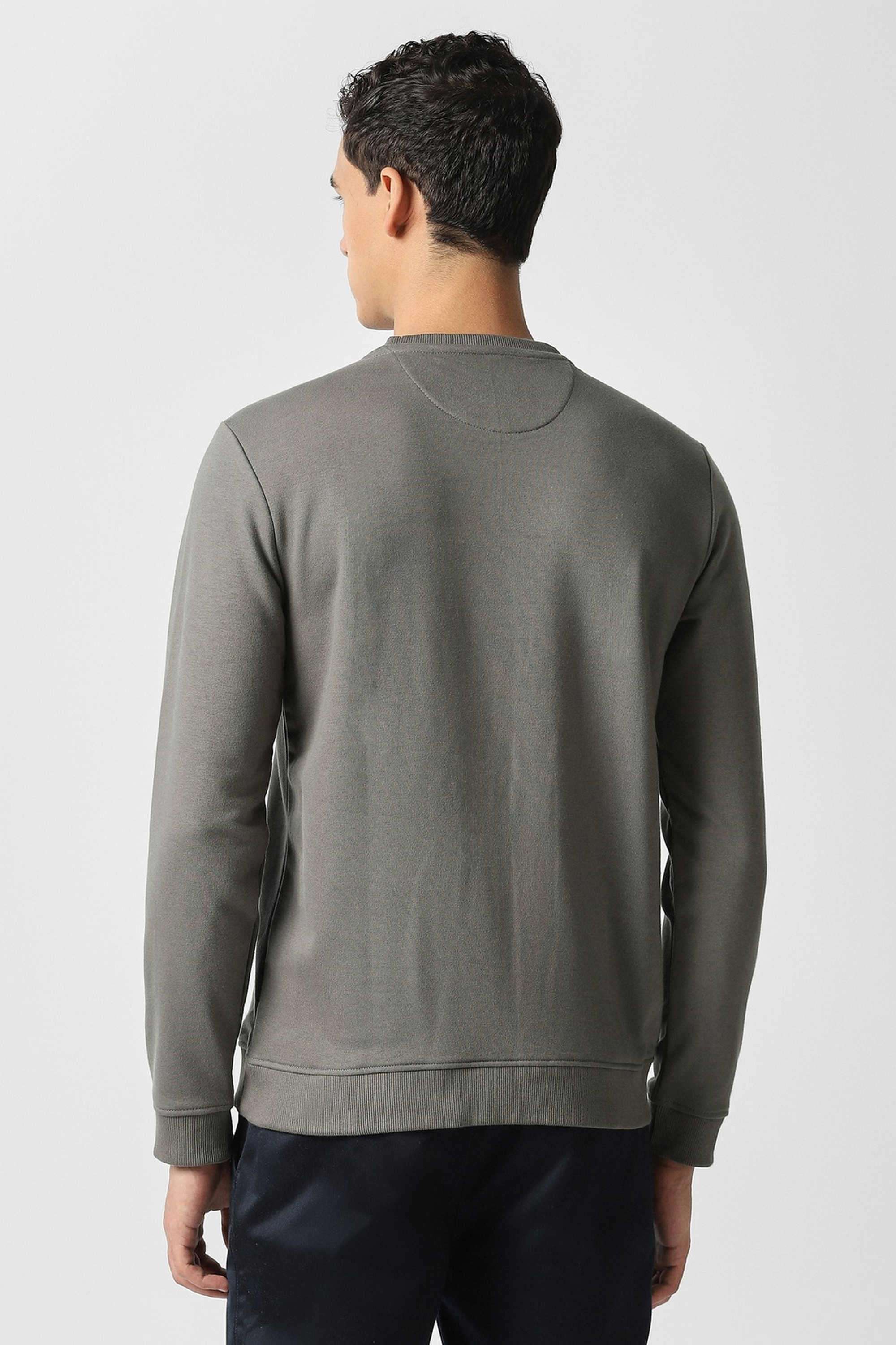 Solid-Blended-Fabric-Regular-Fit-Men-s-Sweatshirt