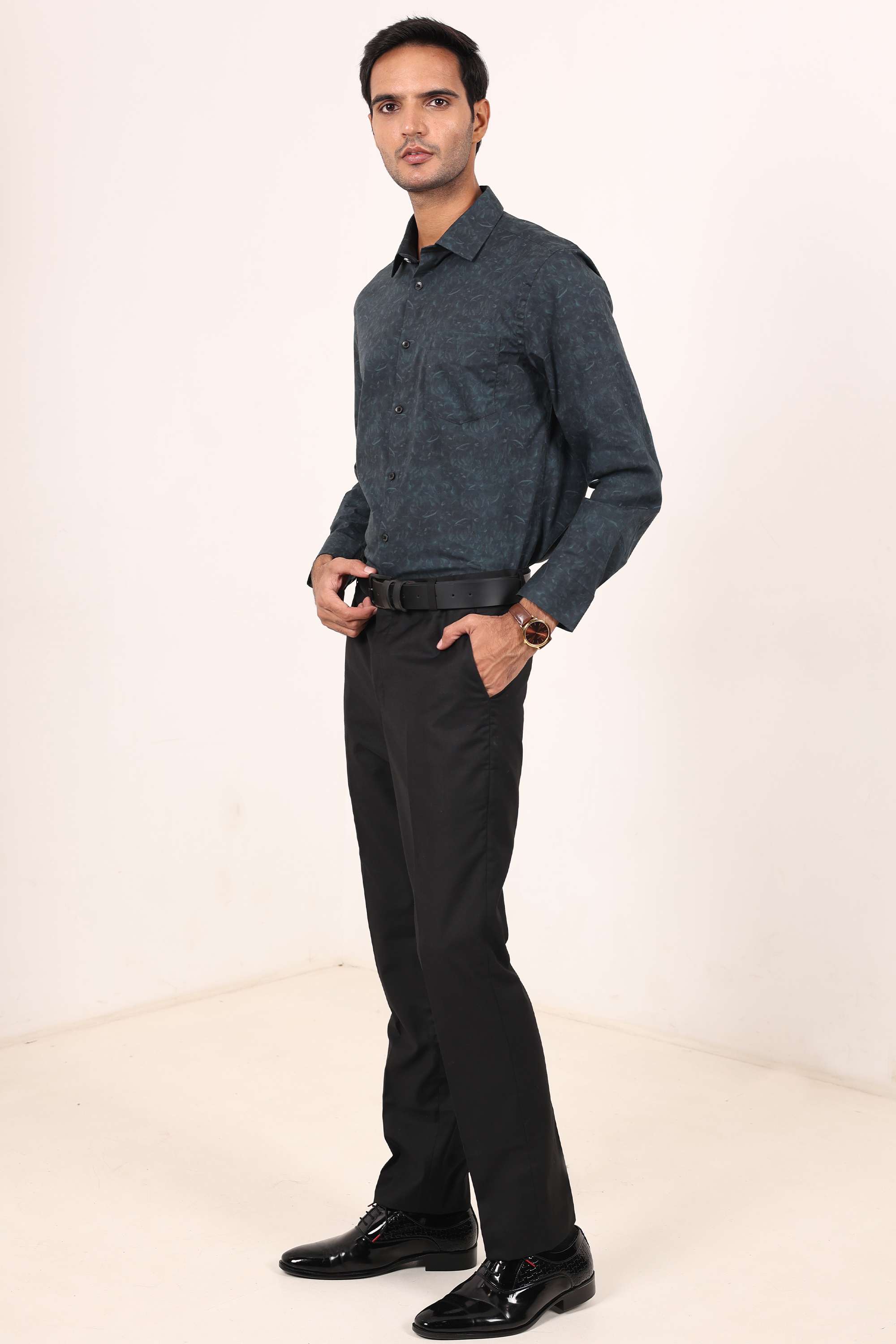 Floral-Cotton-Blend-Regular-Fit-Men-s-Shirt