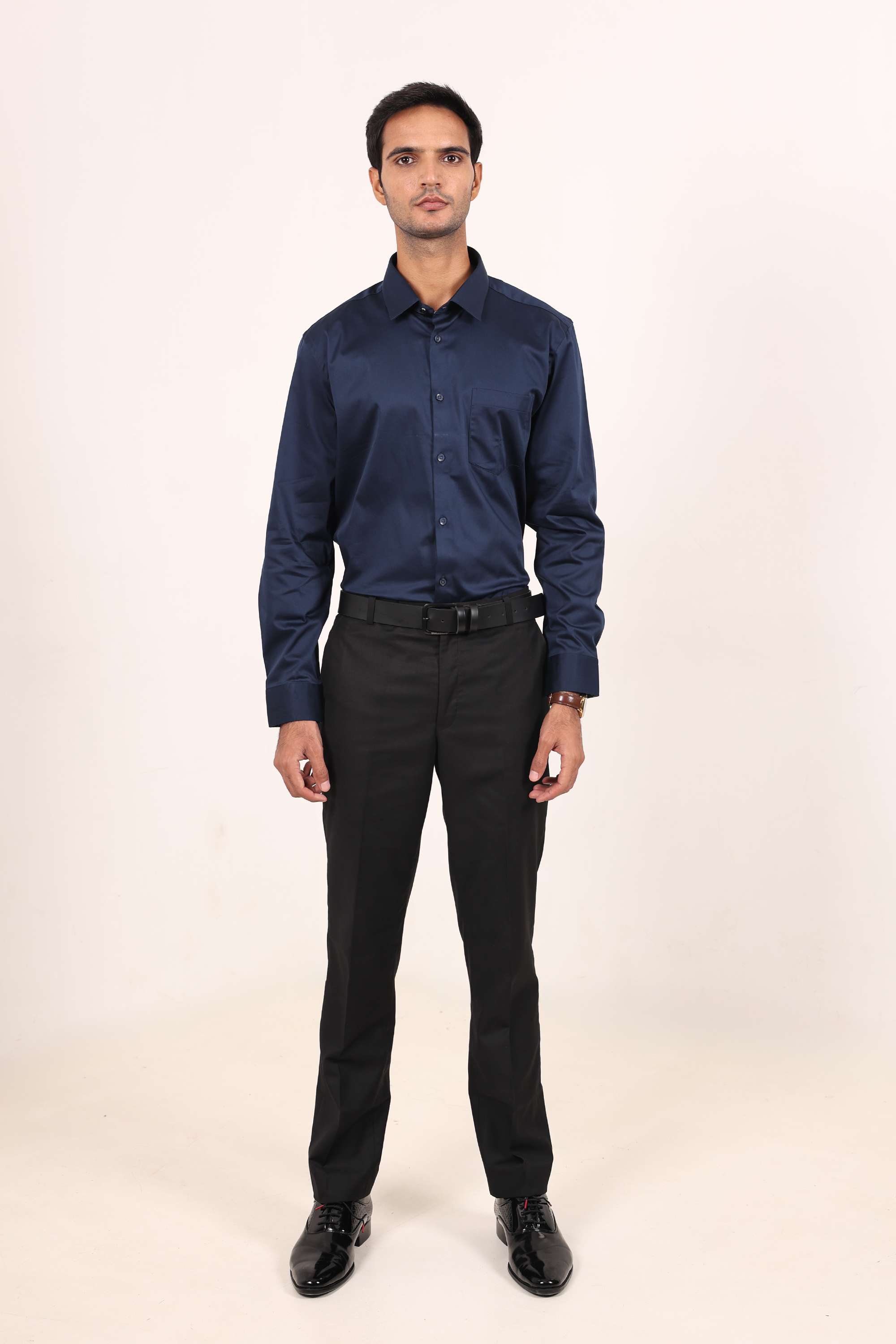 Solid-Cotton-Blend-Regular-Fit-Men-s-Formal-Shirt