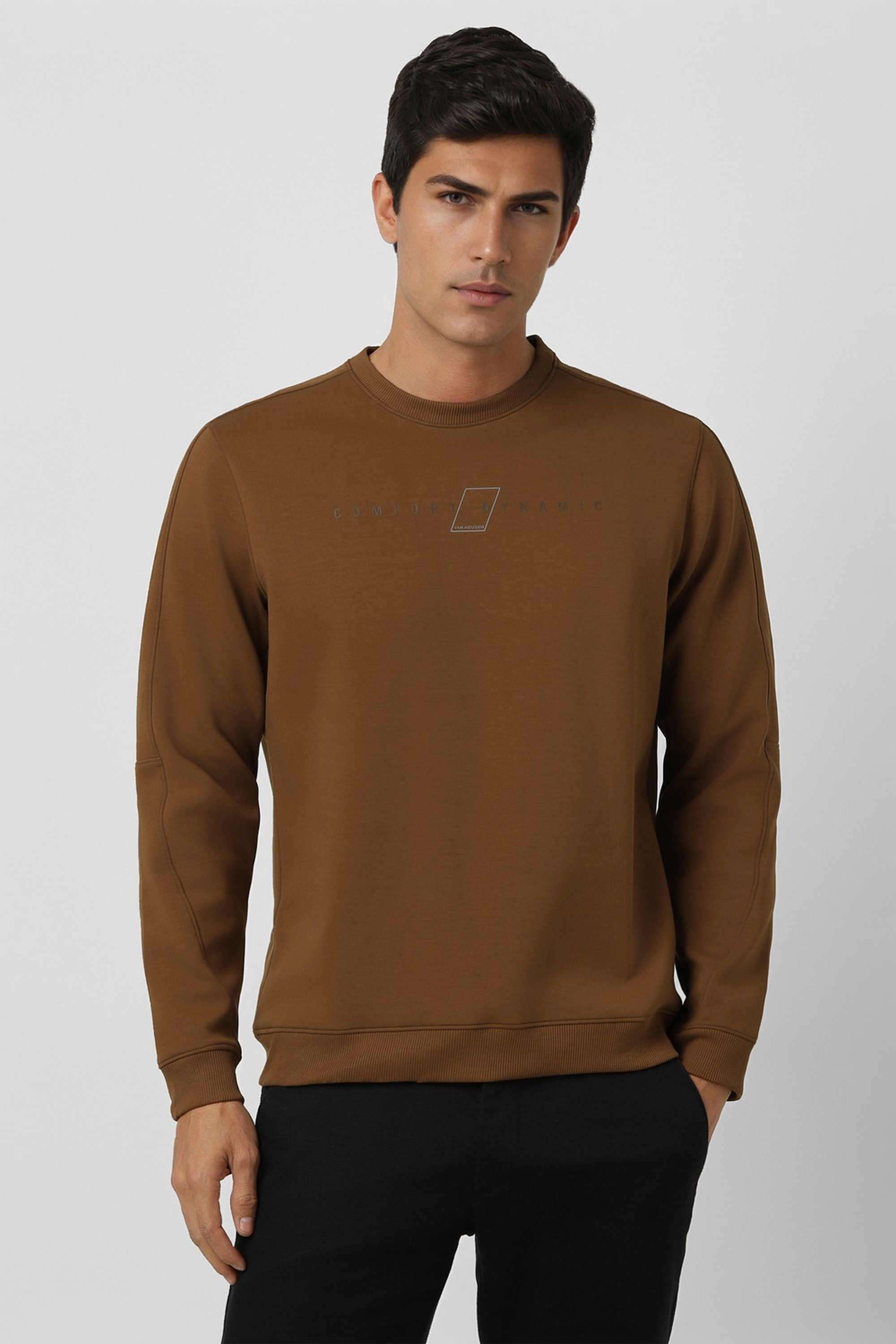 Solid-Blended-Fabric-Regular-Fit-Men-s-Sweatshirt
