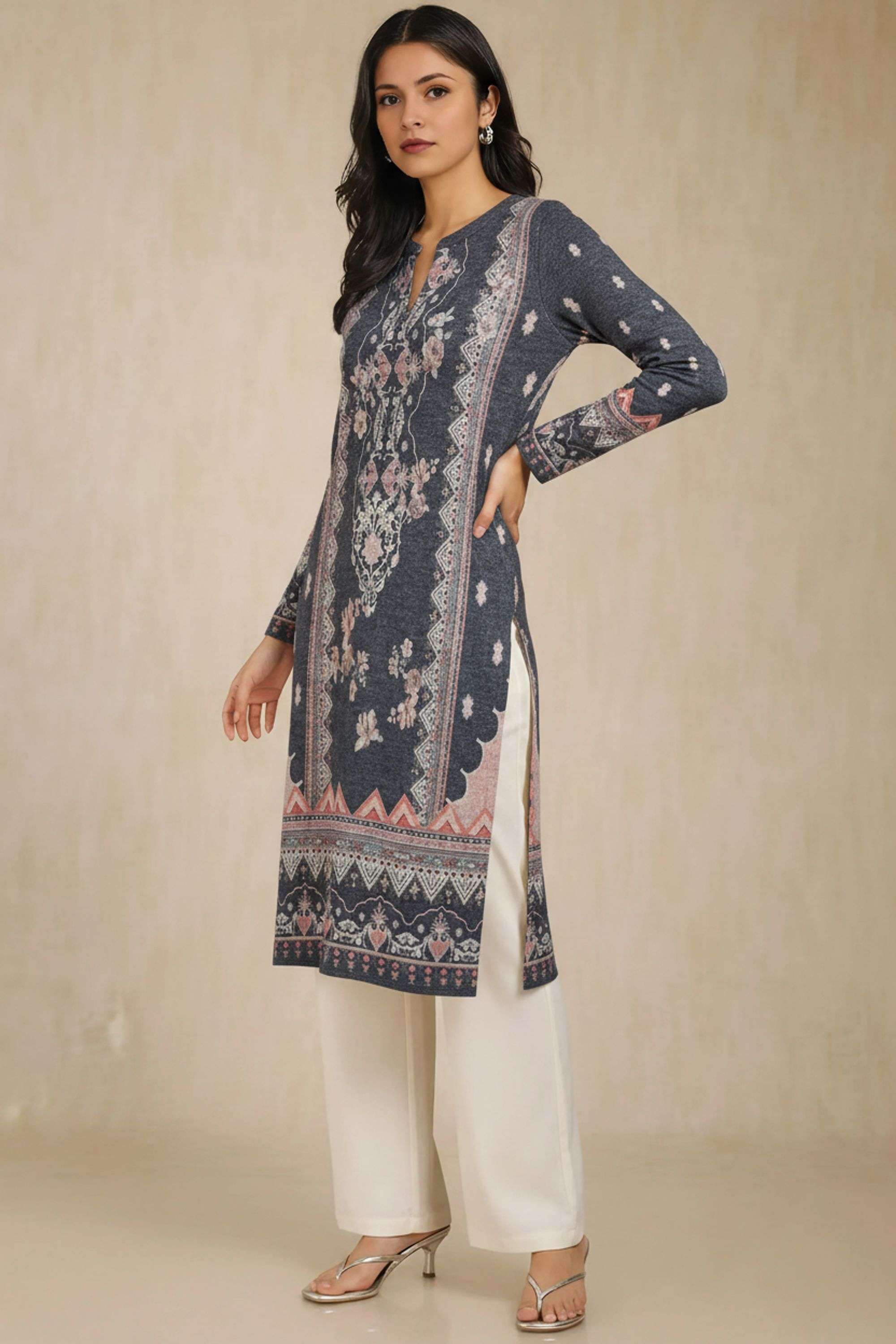 Solid-Blended-Fabric-Regular-Fit-Winter-Wear-Women-Kurta