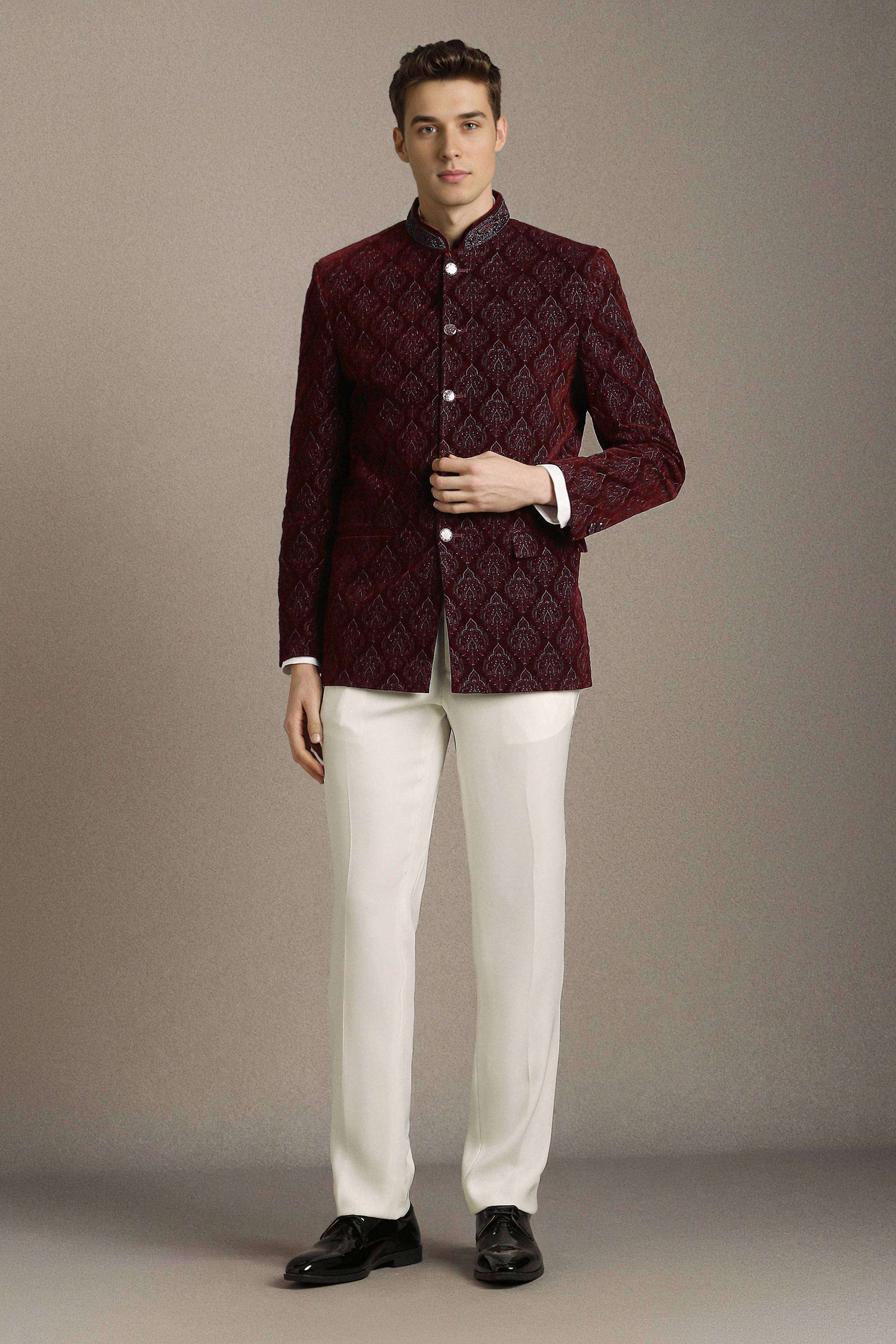 Solid-Polyester-Regular-Fit-Men-s-Suit