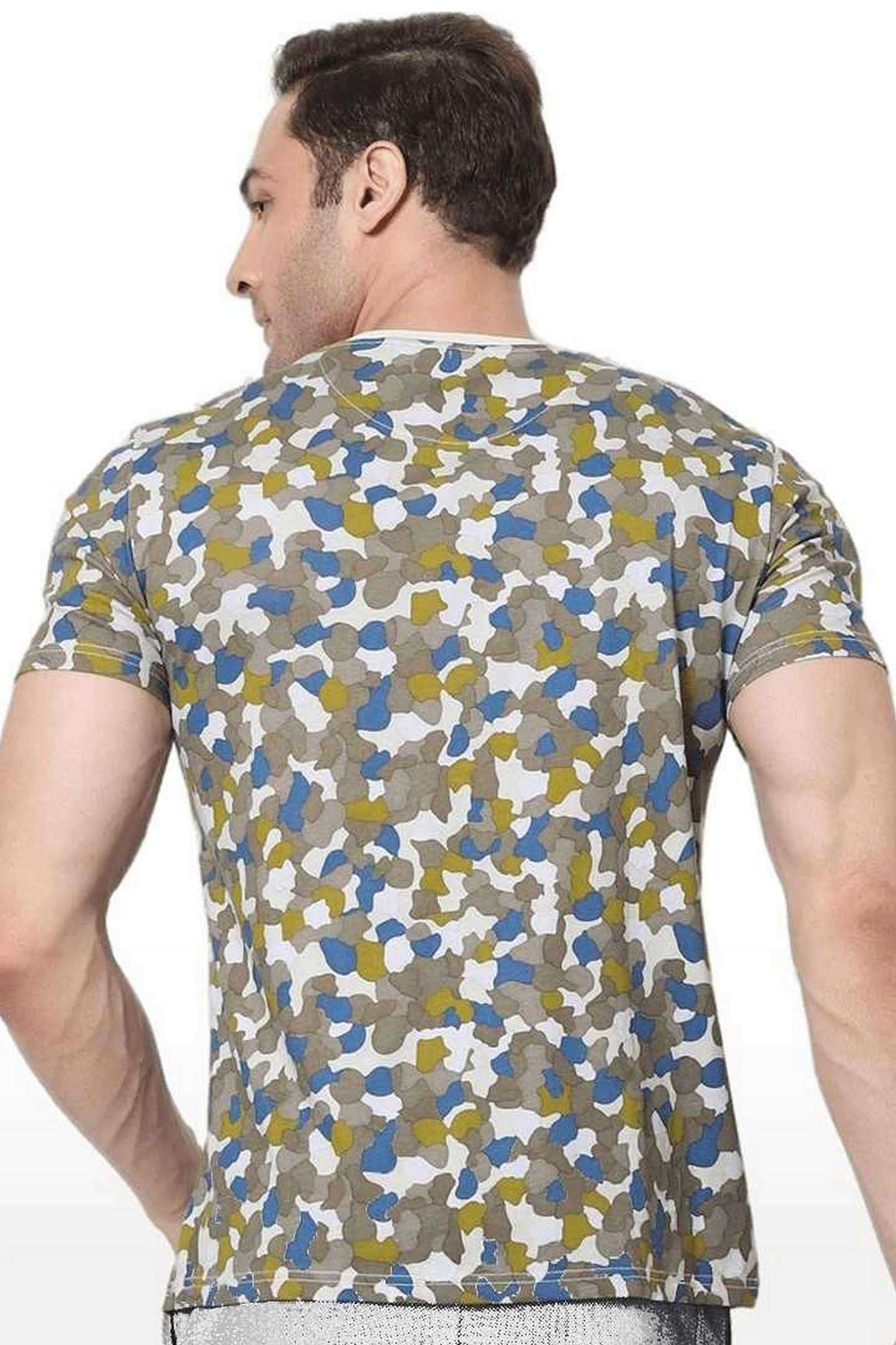 Printed-Cotton-Straight-Fit-Men-T-Shirt