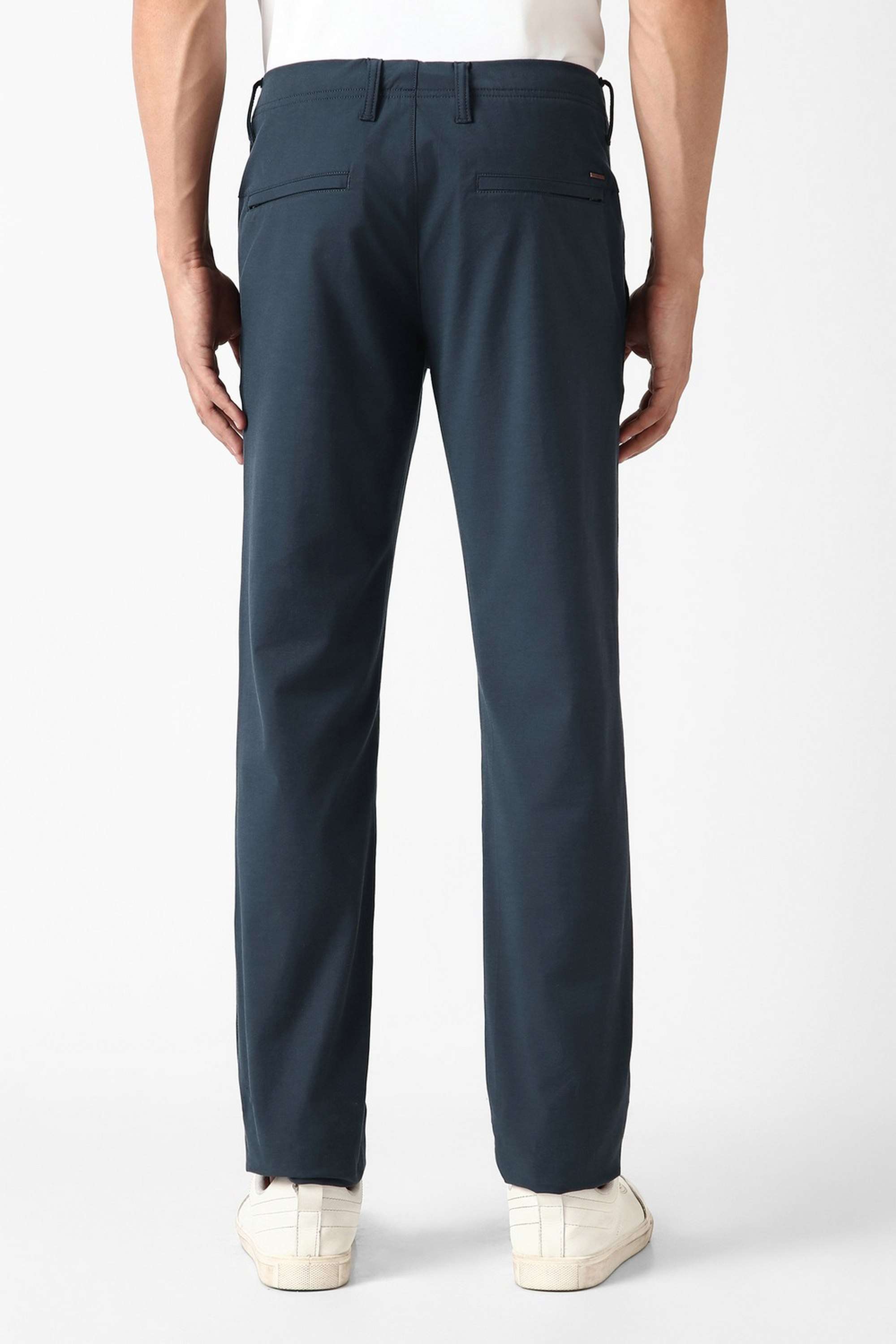 Textured-Blended-Fabric-Slim-Fit-Men-Casual-Wear-Trouser