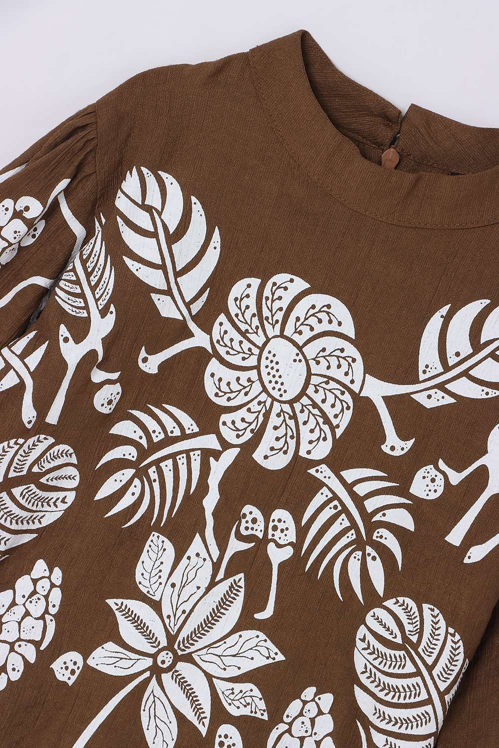 Solid-Polyester-Collared-Girl-s-Top