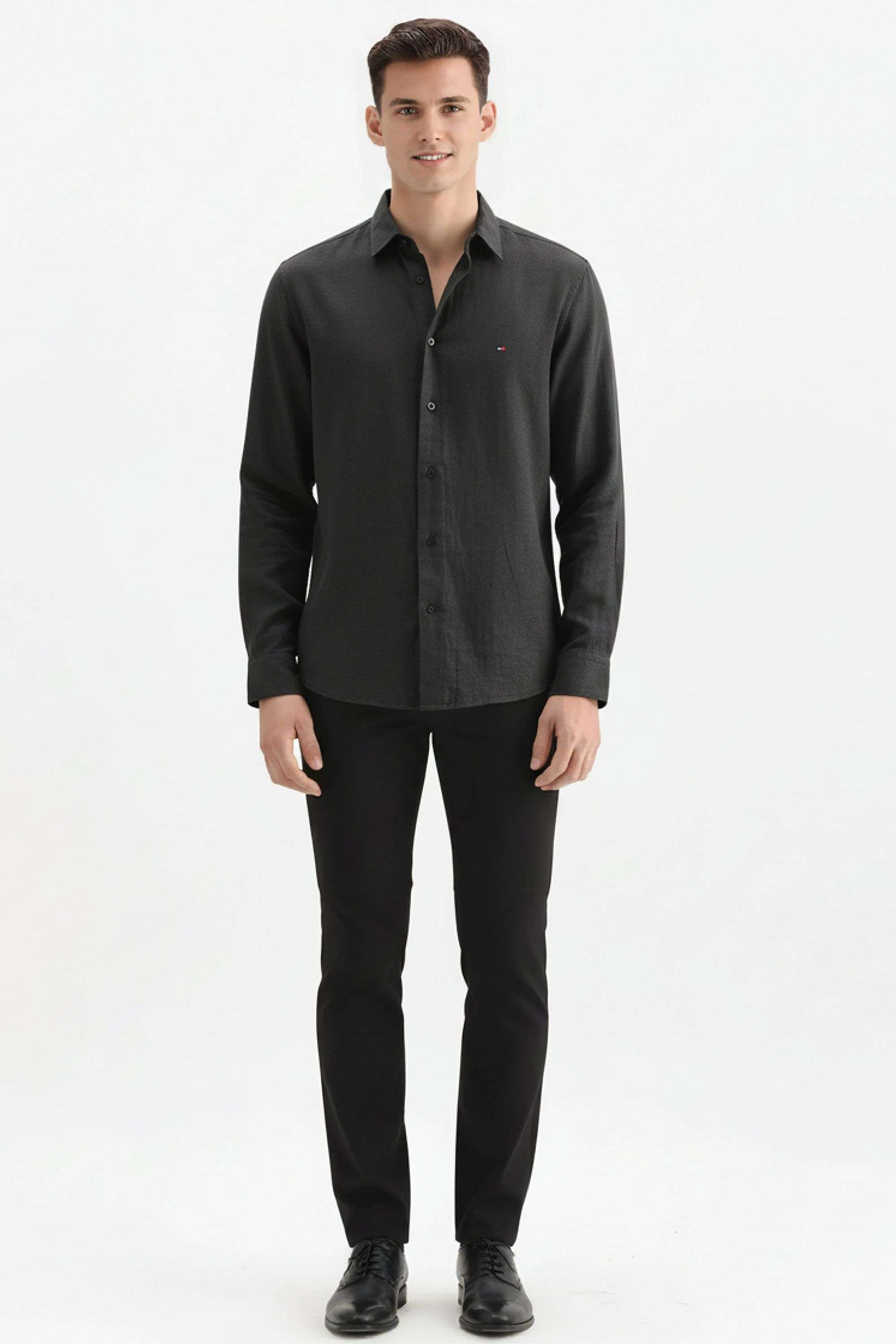 Solid-Blended-Fabric-Regular-Fit-Men-Casual-Wear-Shirt