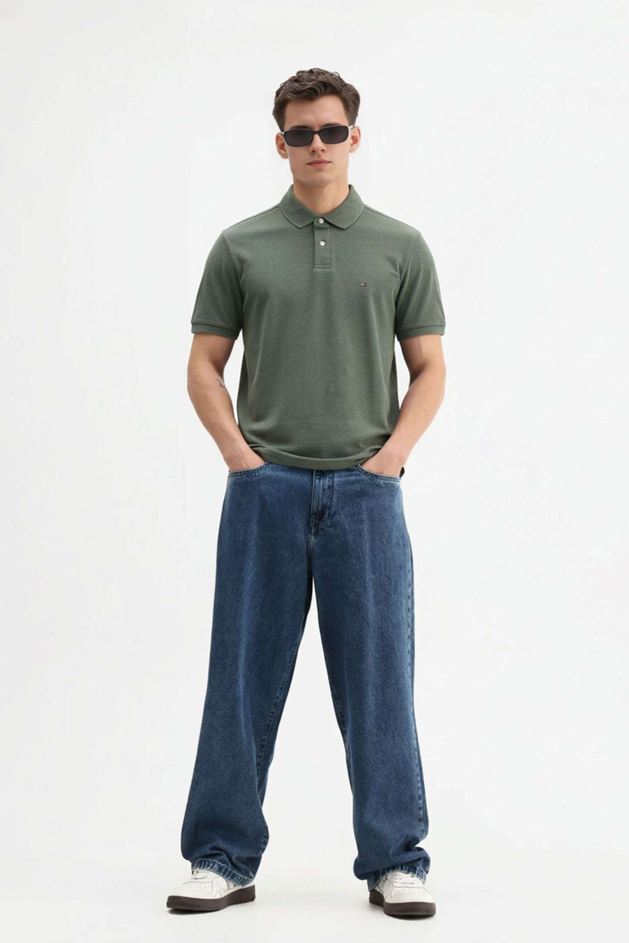 Solid-Blended-Fabric-Regular-Fit-Men-Polo-T-Shirt