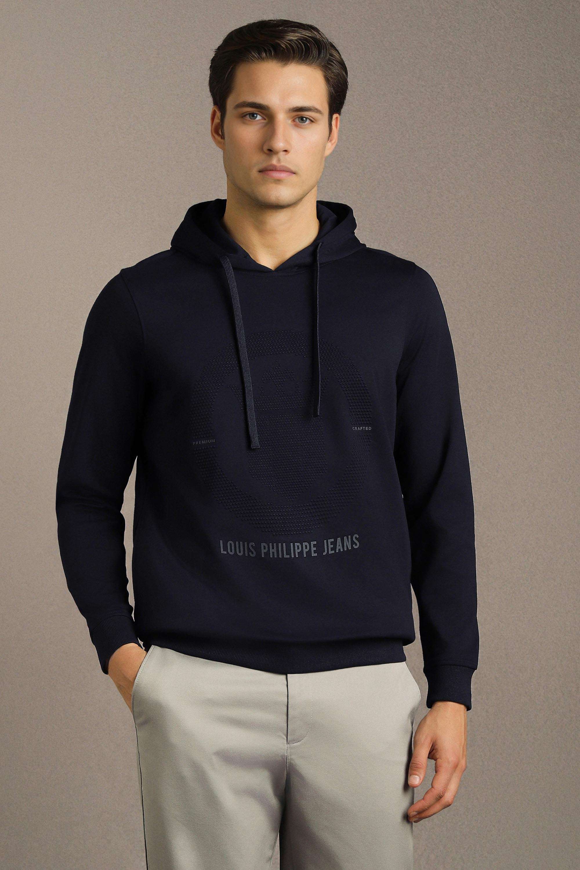 Solid-Cotton-Regular-Fit-Men-Sweatshirt