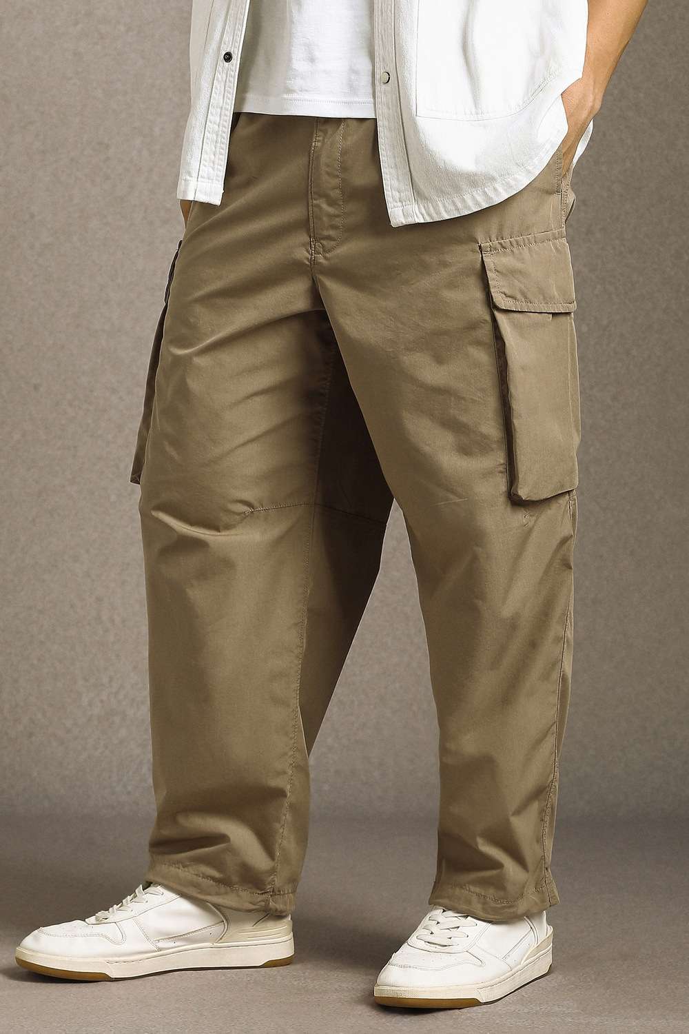 Solid-Cotton-Blend-Regular-Fit-Men-s-Casual-Trousers