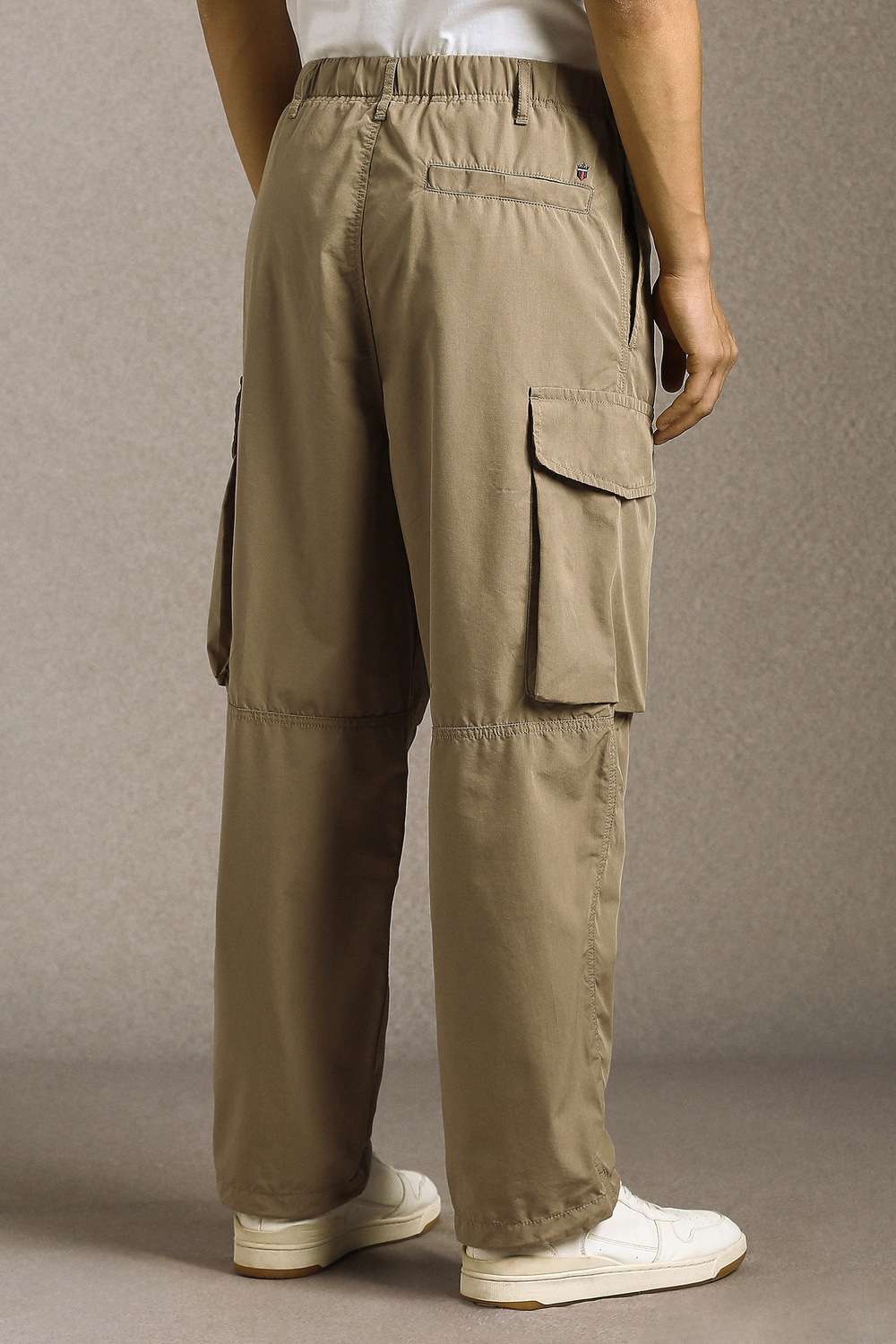 Solid-Cotton-Blend-Regular-Fit-Men-s-Casual-Trousers