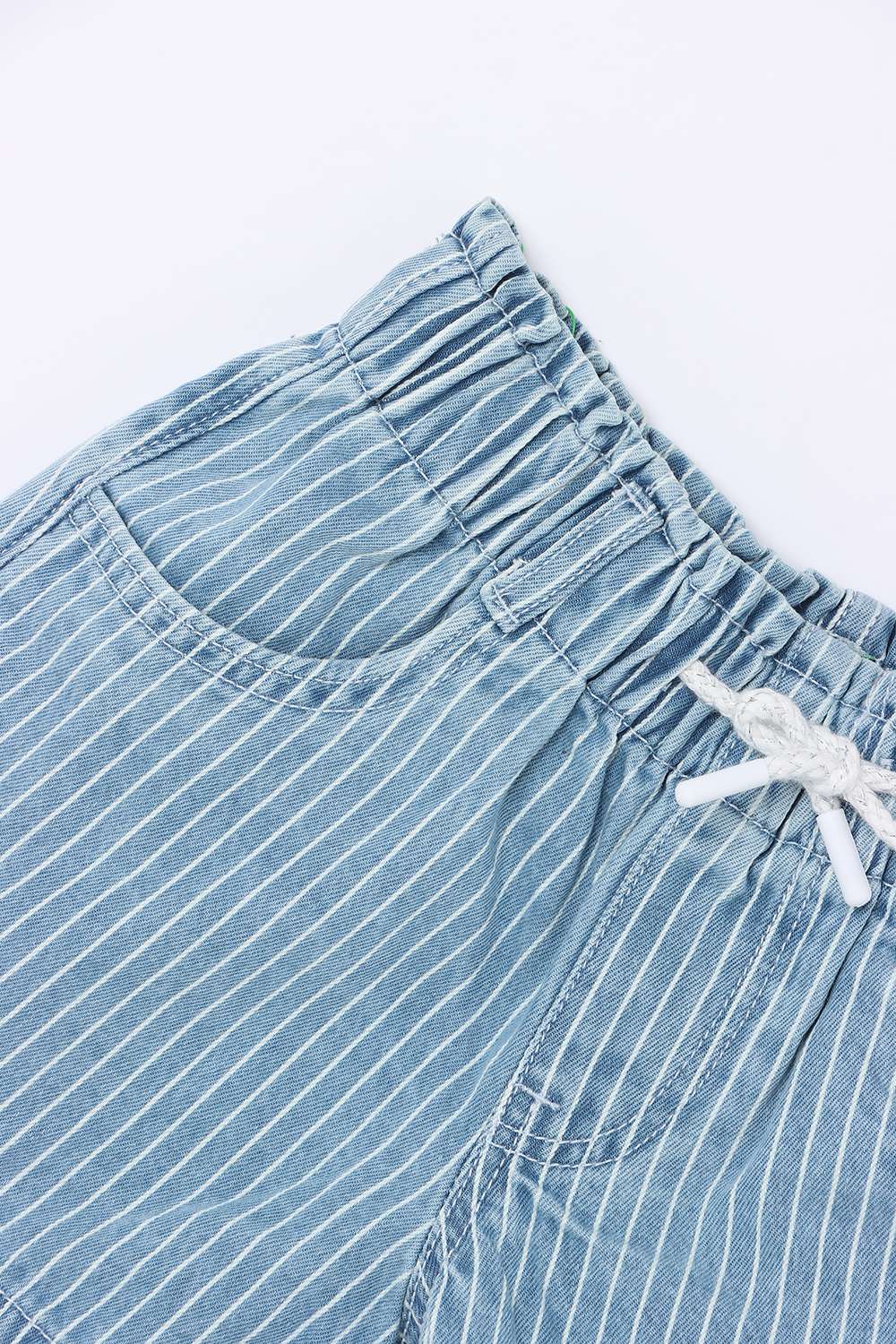 Solid-Blended-Fabric-Regular-Fit-Unisex-Shorts