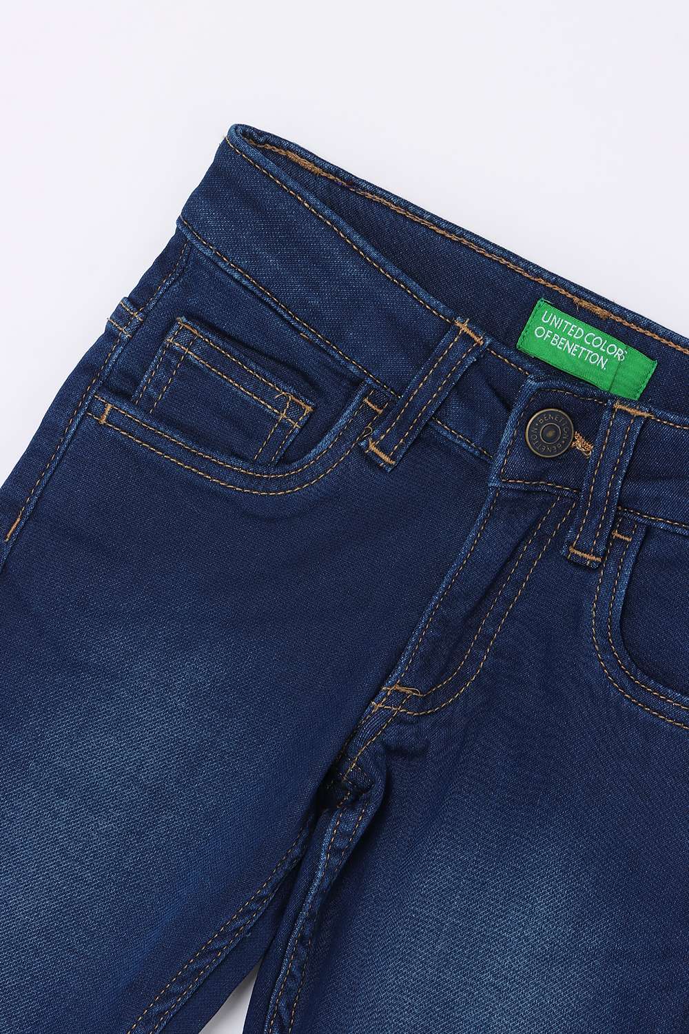 Solid-Blended-Fabric-Regular-Fit-Unisex-Jeans