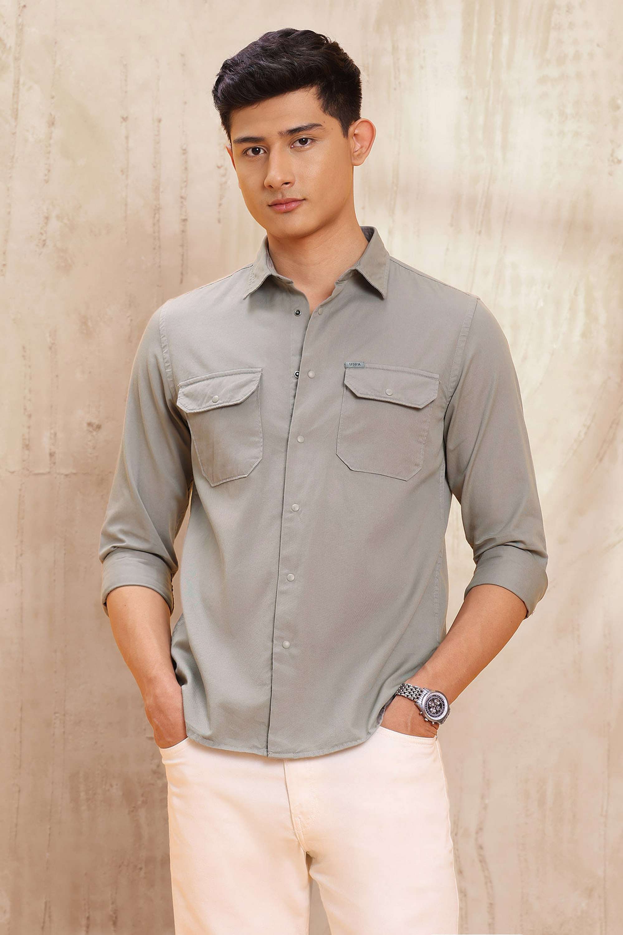 Solid-Cotton-Regular-Fit-Men-s-Casual-Wear-Shirt