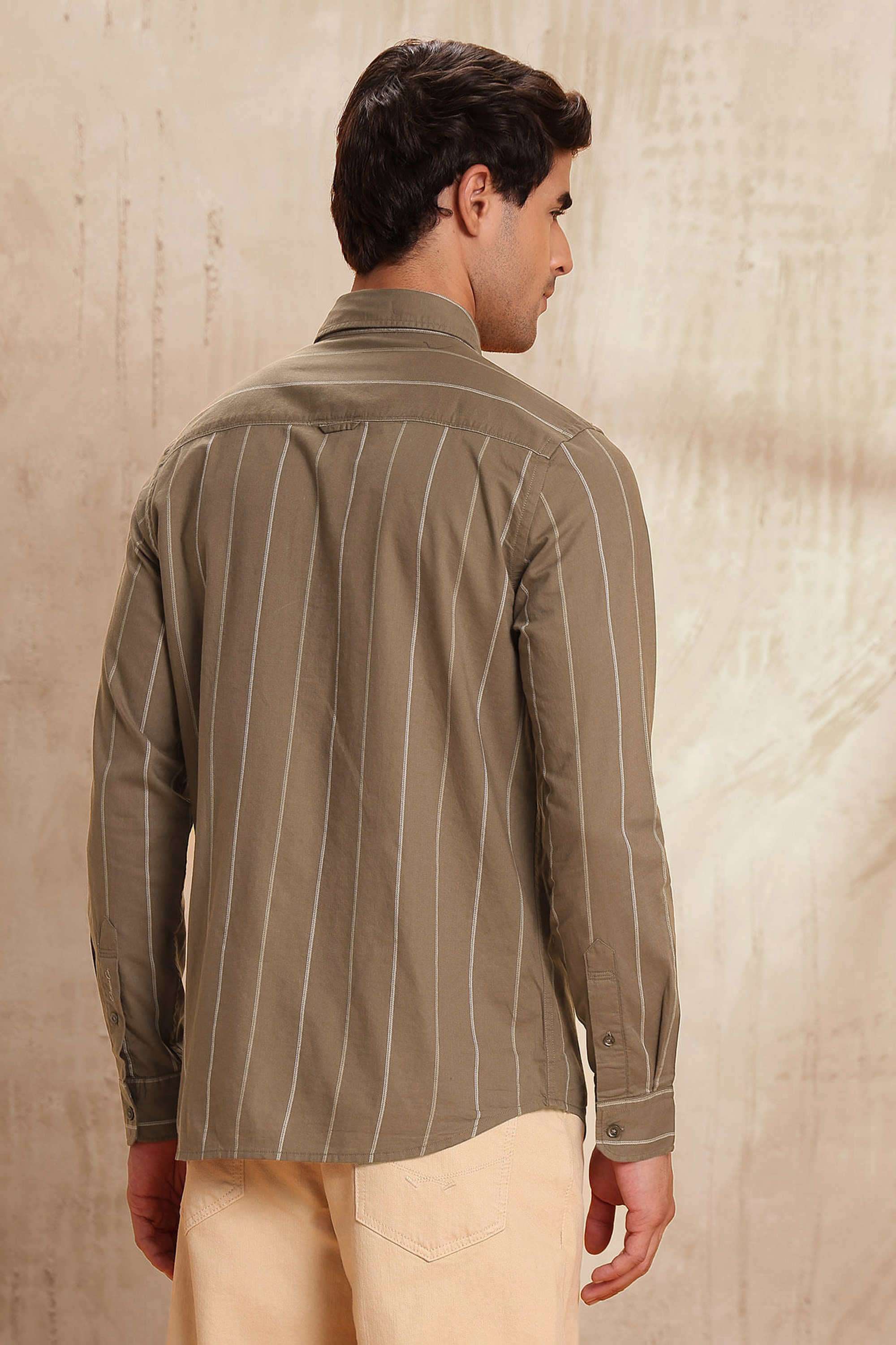 Stripes-Cotton-Men-Casual-Wear-Regular-Fit-Shirt