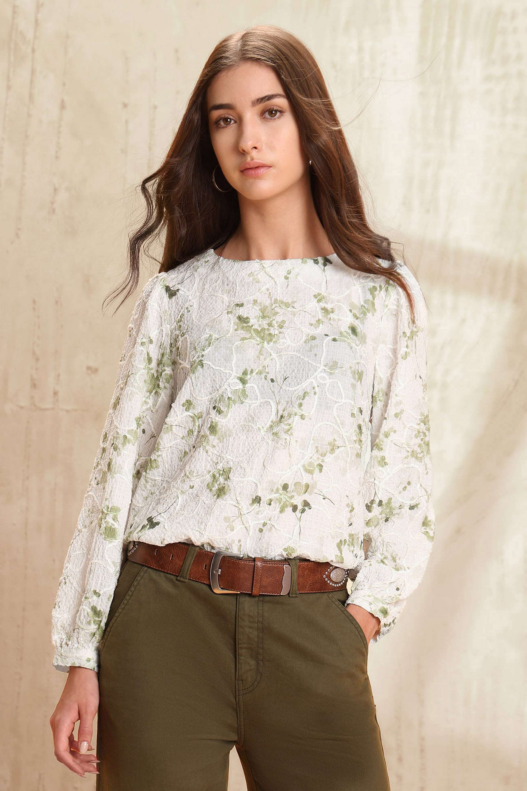 Solid-Polyester-Round-Neck-Women-s-Top