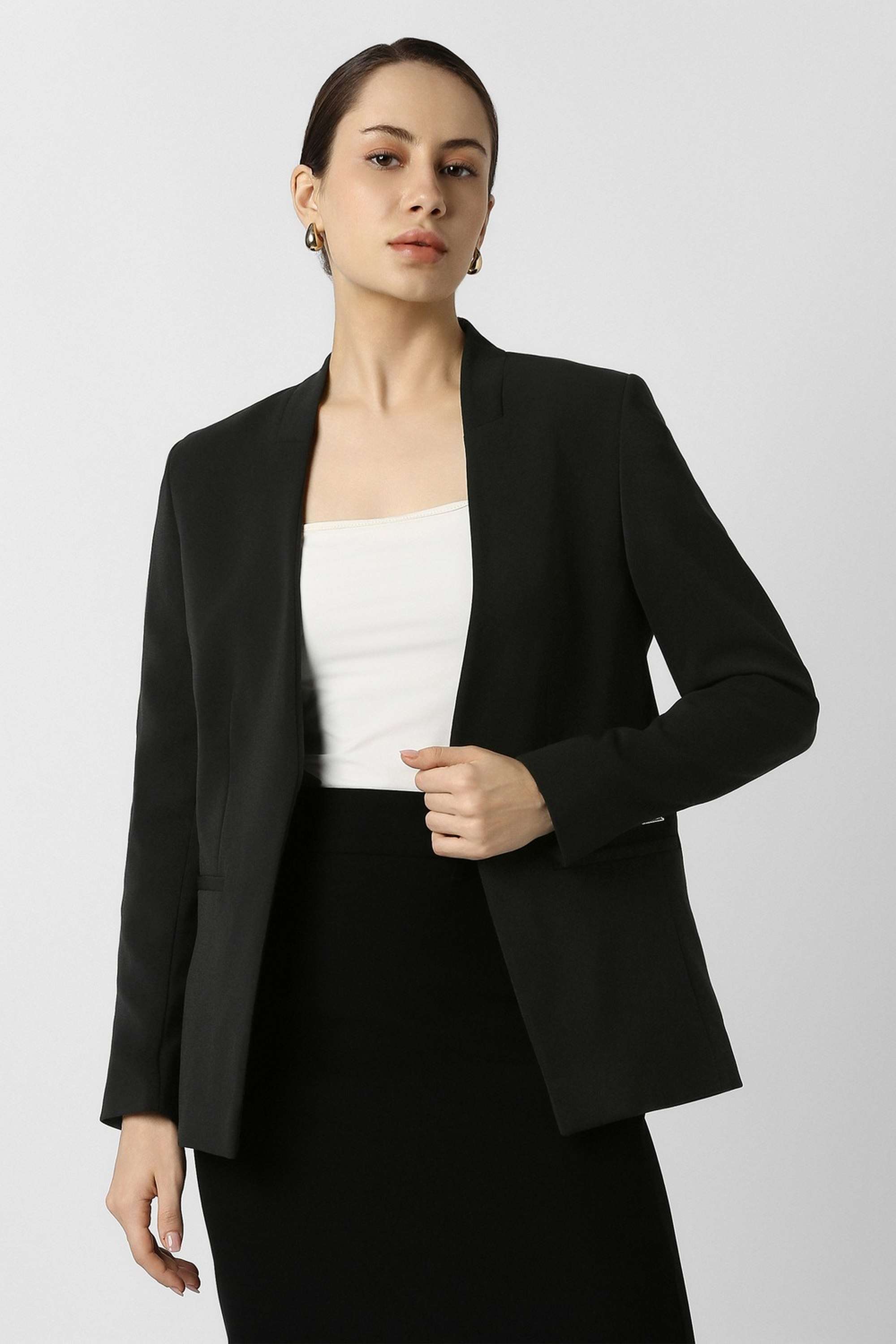 Solid-Polyester-Blend-Regular-Fit-Women-s-Formal-Wear-Blazer