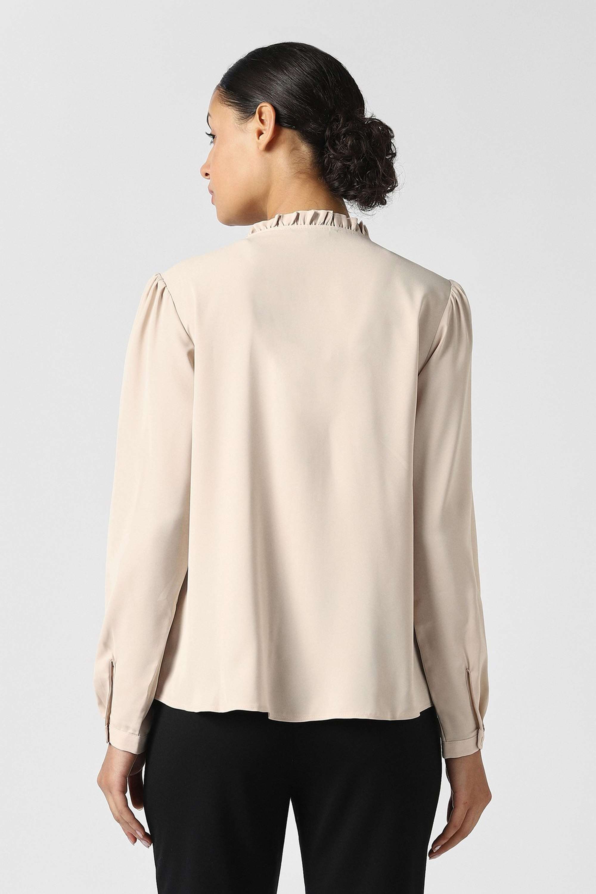 Solid-Blended-Fabric-Collared-Women-Top