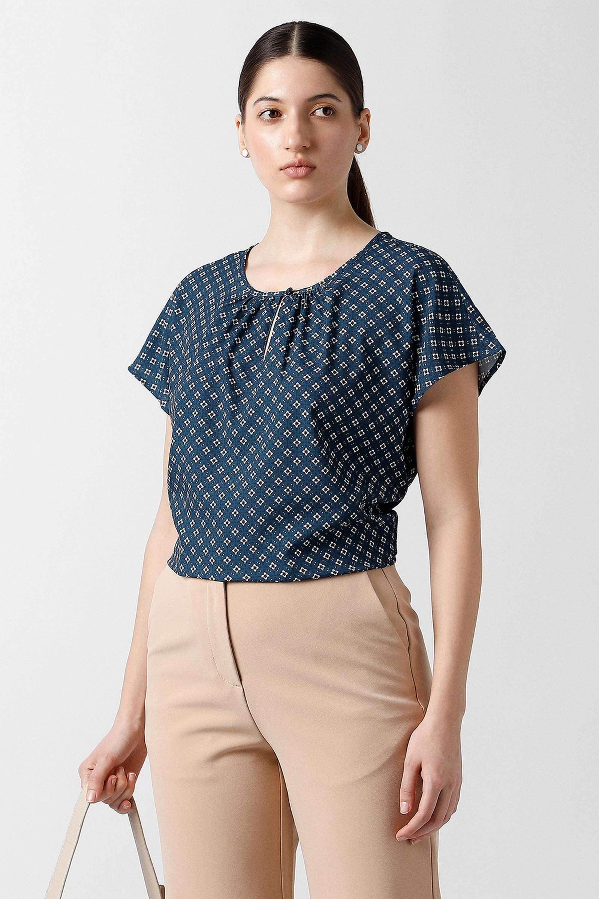 Printed-Blended-Fabric-Round-Neck-Women-Top