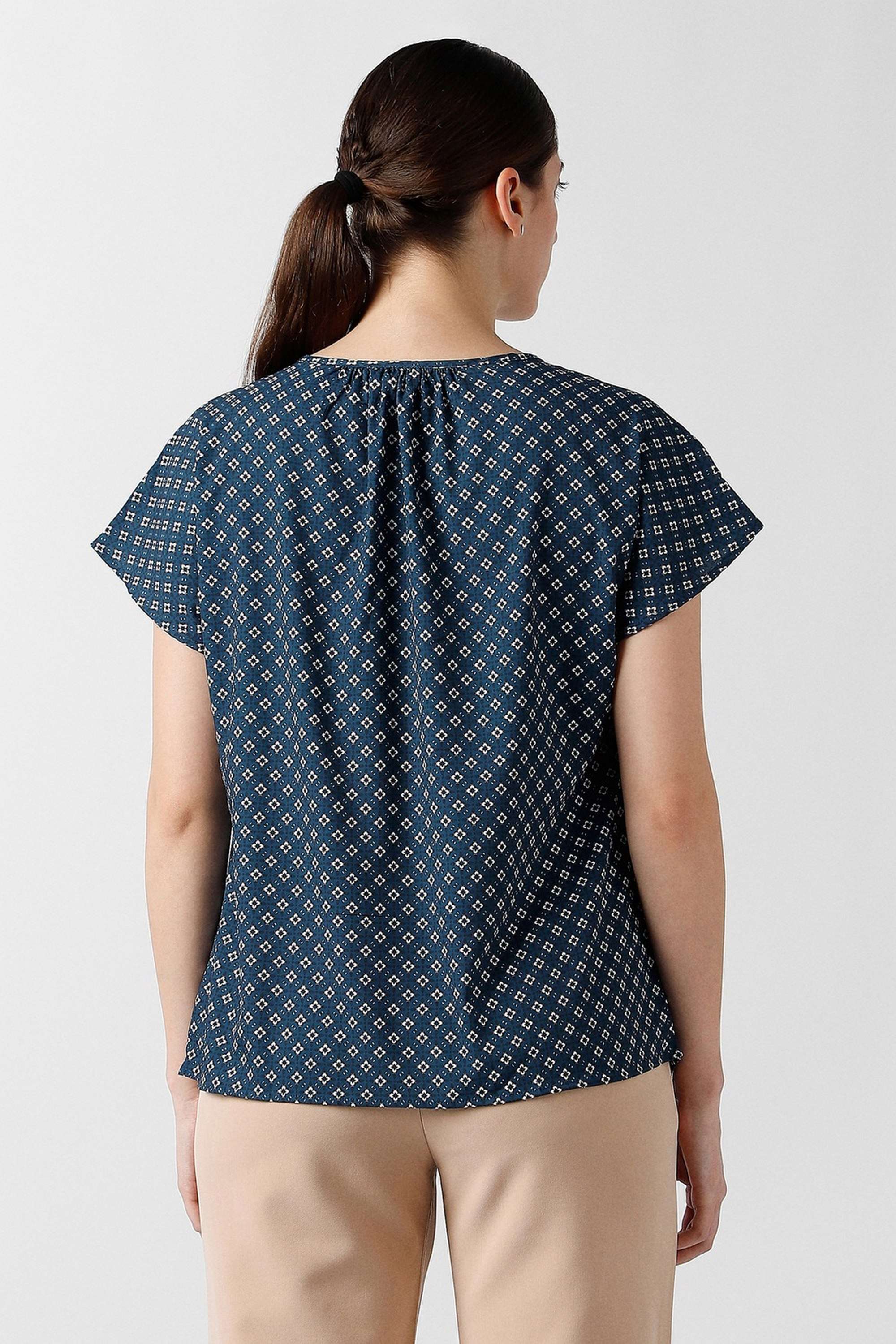 Printed-Blended-Fabric-Round-Neck-Women-Top