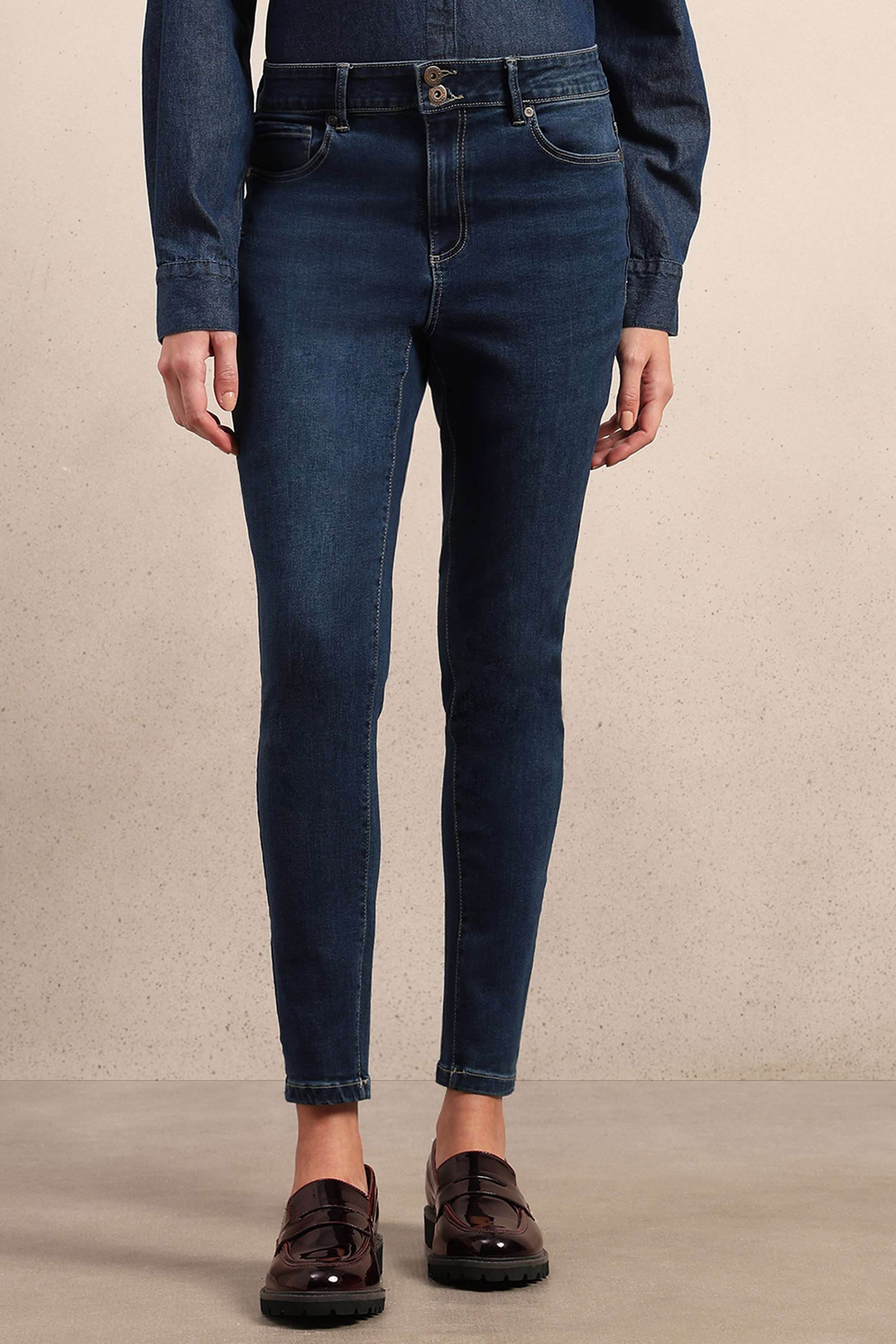 Mid-Rise-Blended-Fabric-Regular-Fit-Women-s-Jeans