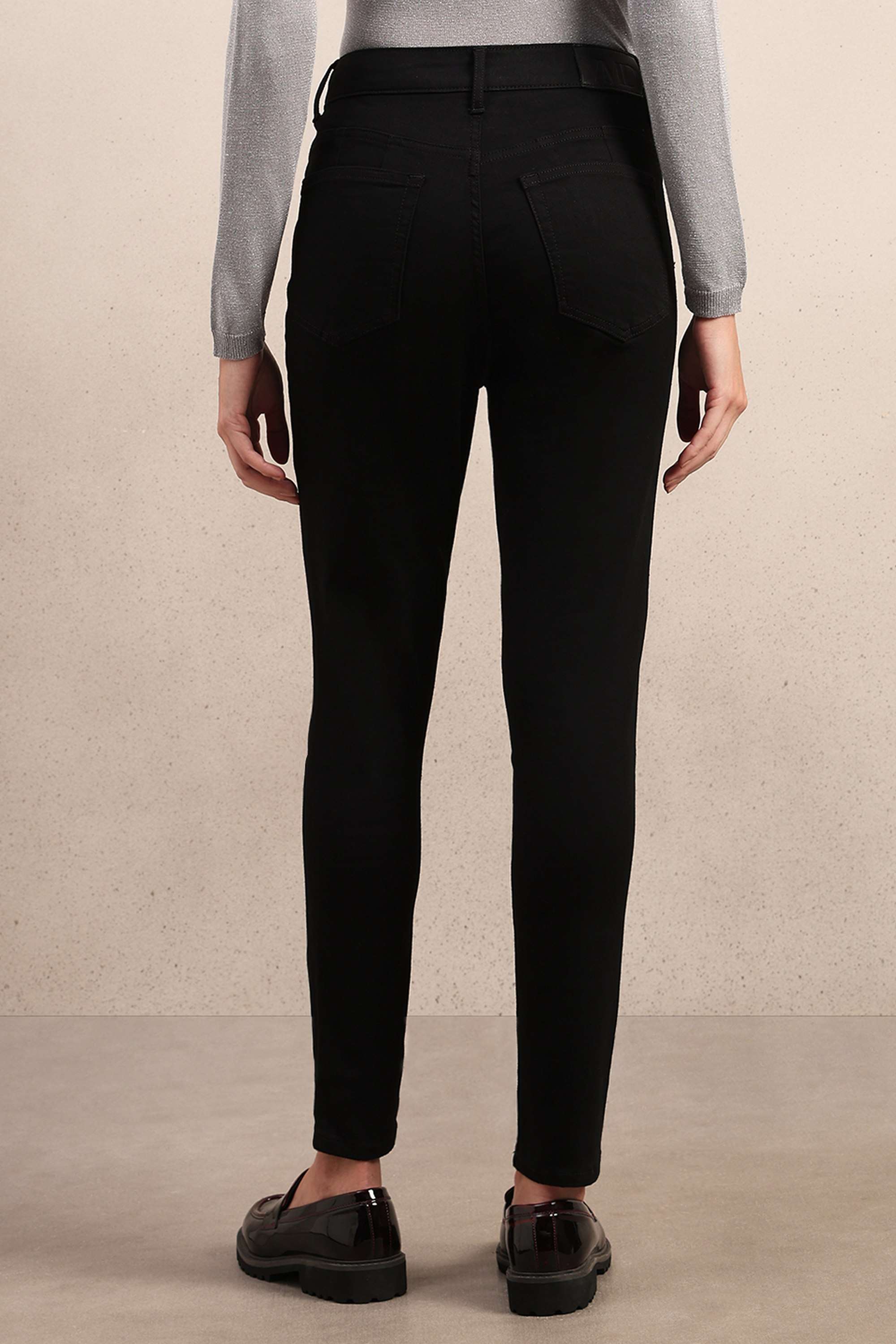 Dark-Wash-Blended-Fabric-Regular-Fit-Women-s-Jeans