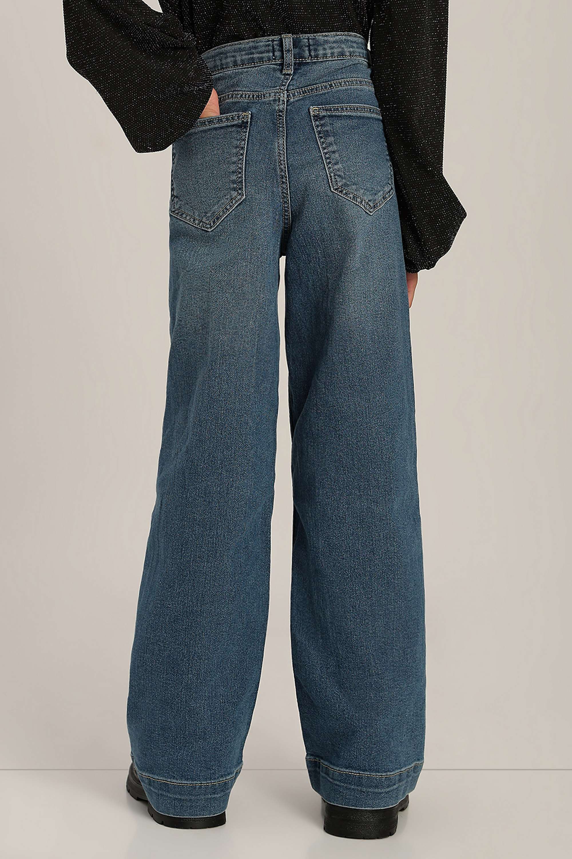 Solid-Blended-Fabric-Regular-Fit-Girls-Jeans